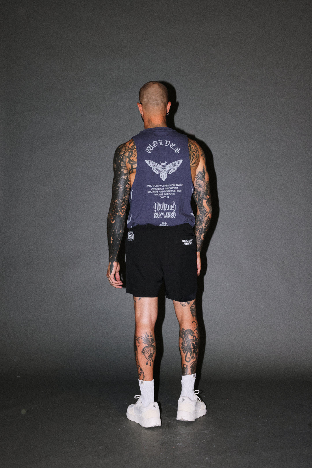 Wolves Never Back Down V2 Tommy Muscle Tee in Storm Blue