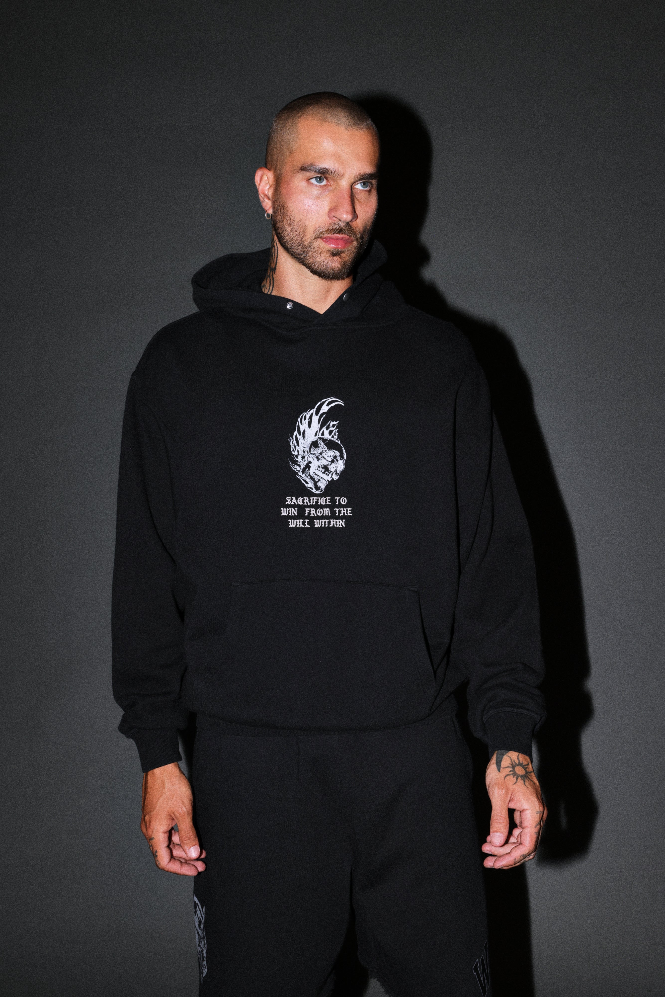 Flame Skull Pierce Hoodie in Black