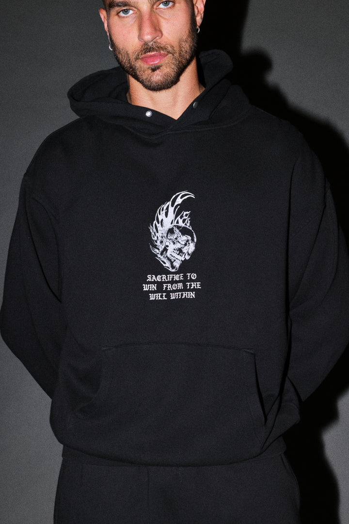 Flame Skull Pierce Hoodie in Black