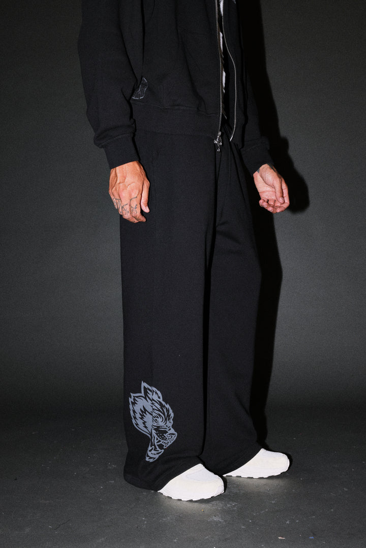 Loyalty Frvr Lennox Sweat Pants in Black