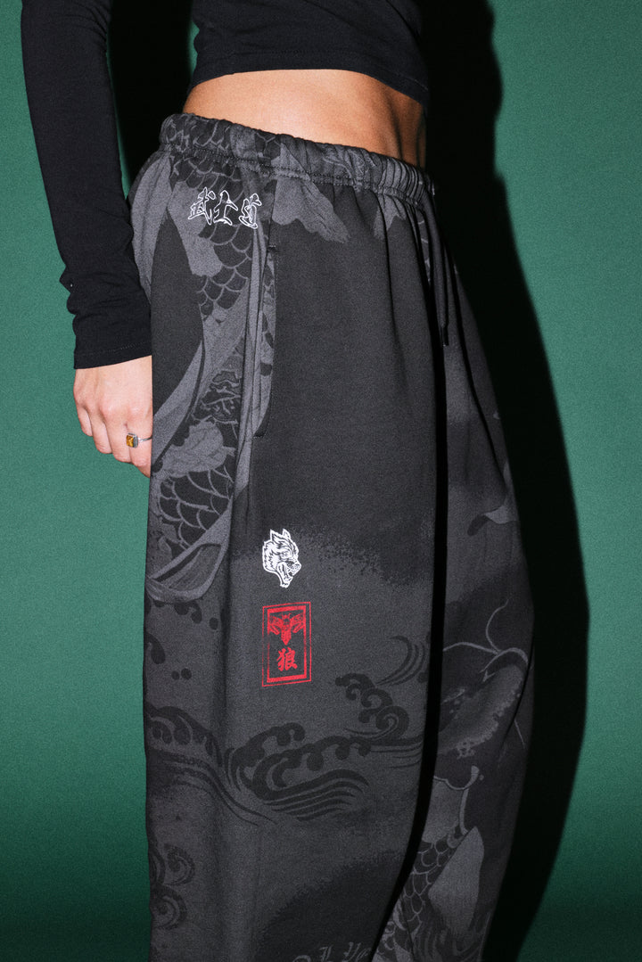 Darc Koi Lightweight Lounger Sweat Pants in Serenity Black