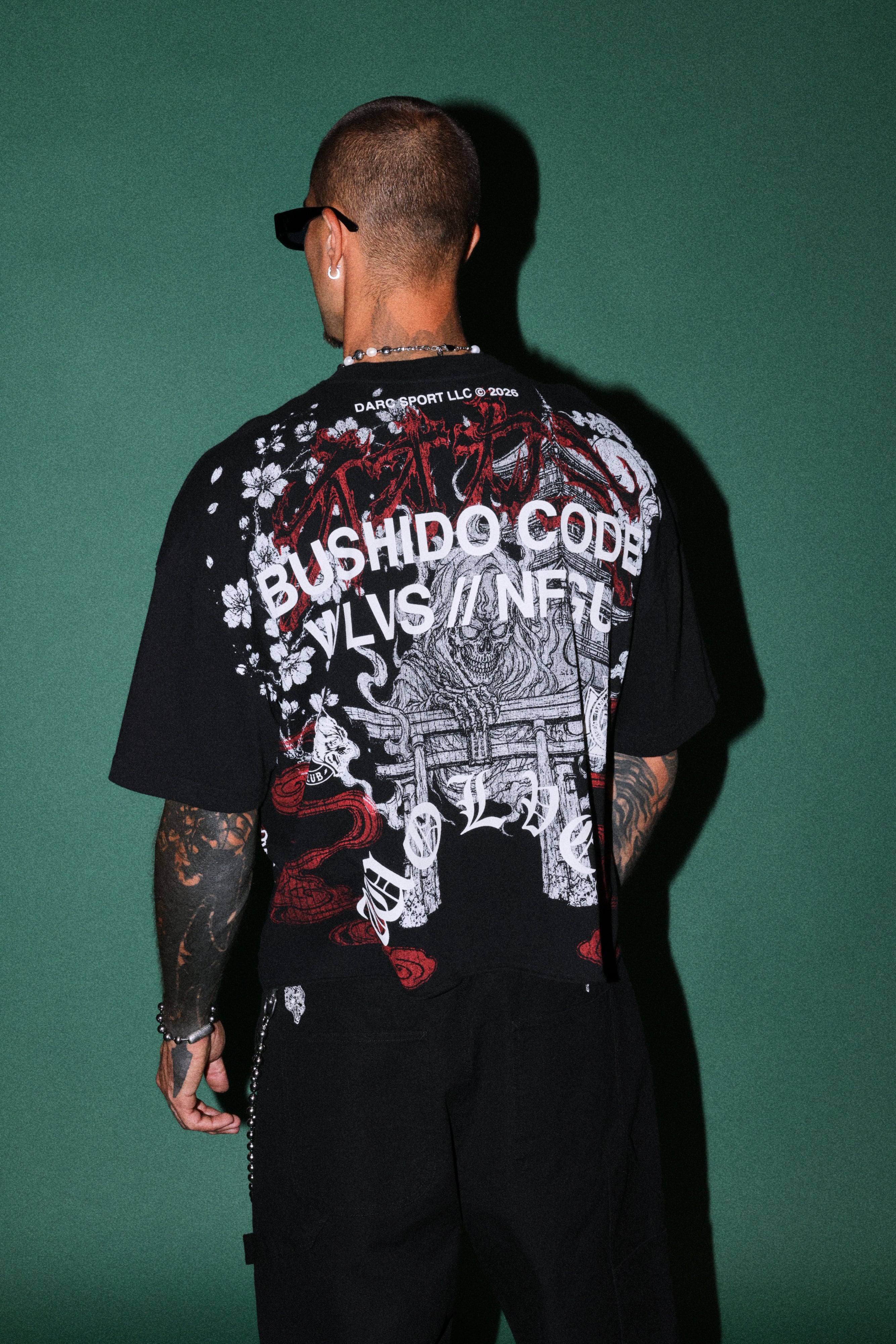 Gates Inferno Premium Raw Hem Box Cut Tee in Black