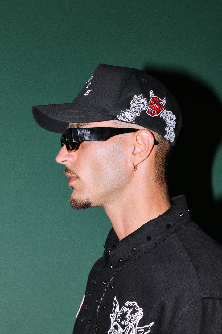 Surrounded Oni 5 Panel Hat in Black