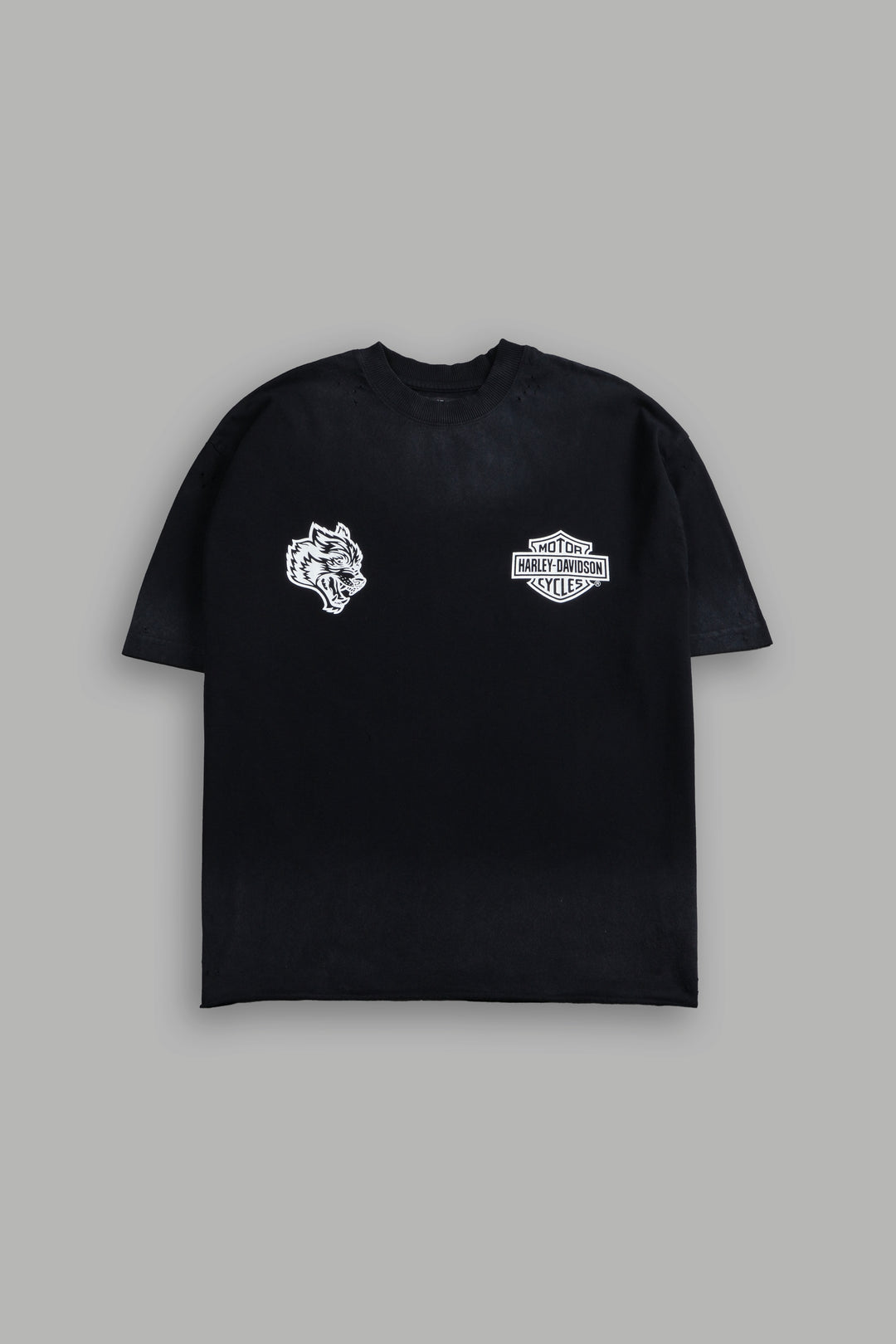 Harley-Davidson Wolves Distressed Grunge Mid-Length Raw Hem Tee in Black Drift Wash