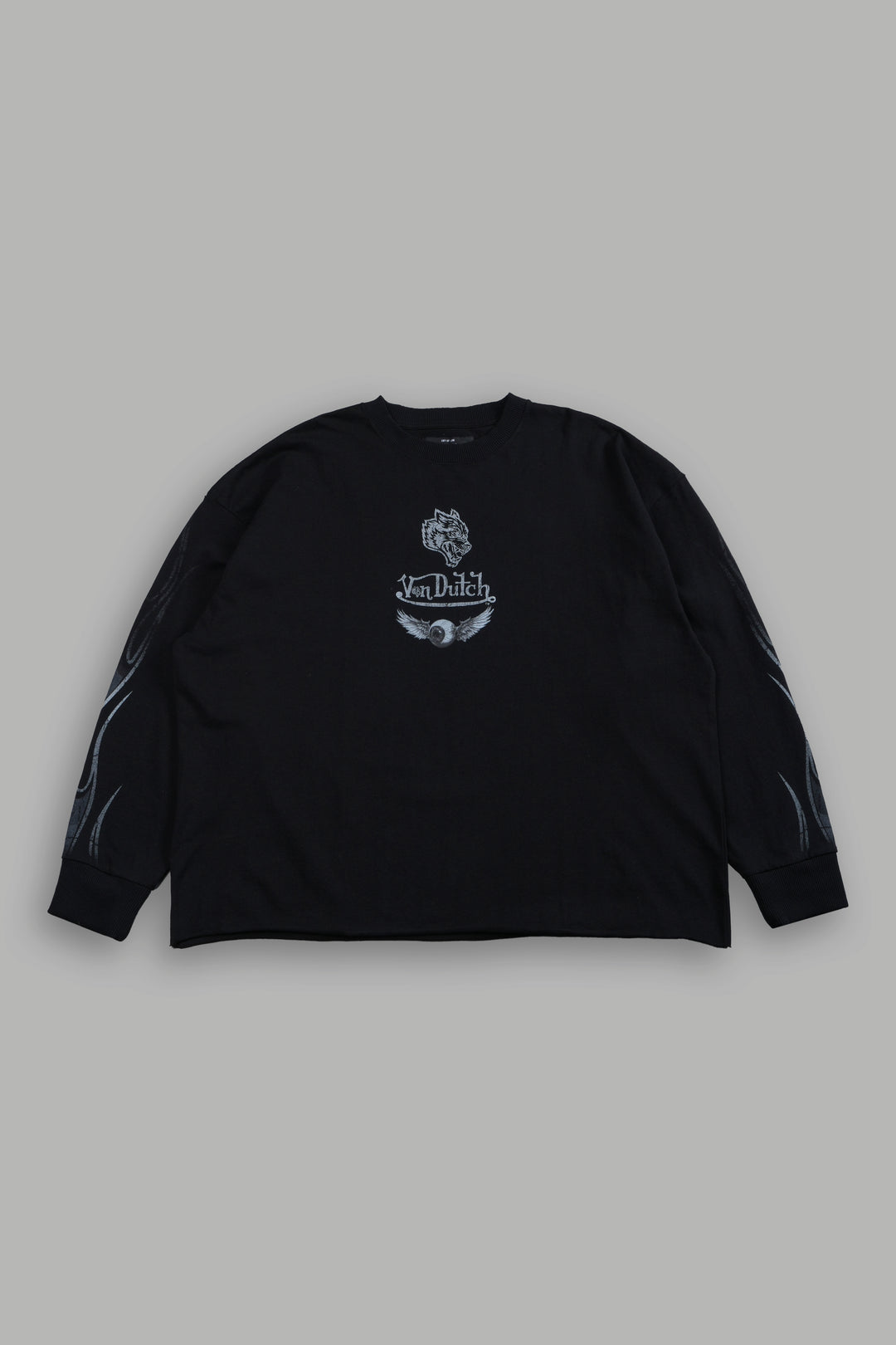 Take-Off Grunge Mid-Length Raw Hem LS Tee in Black