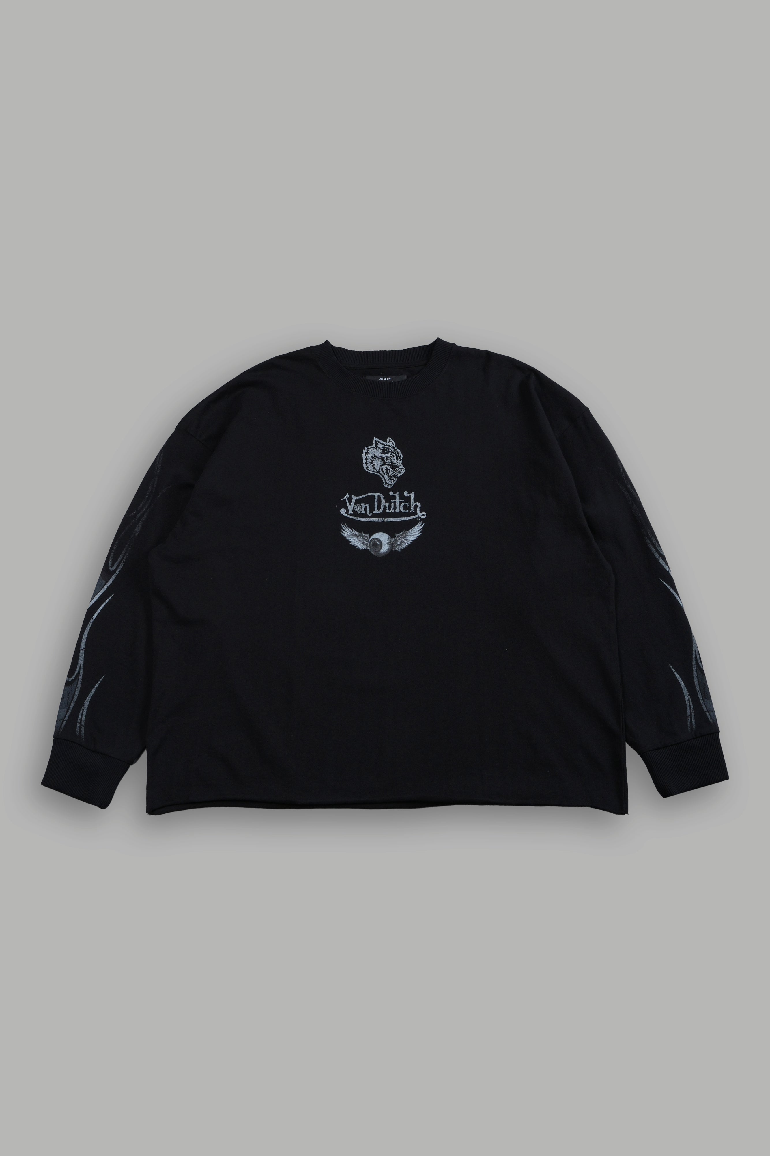 Take-Off Grunge Mid-Length Raw Hem LS Tee in Black