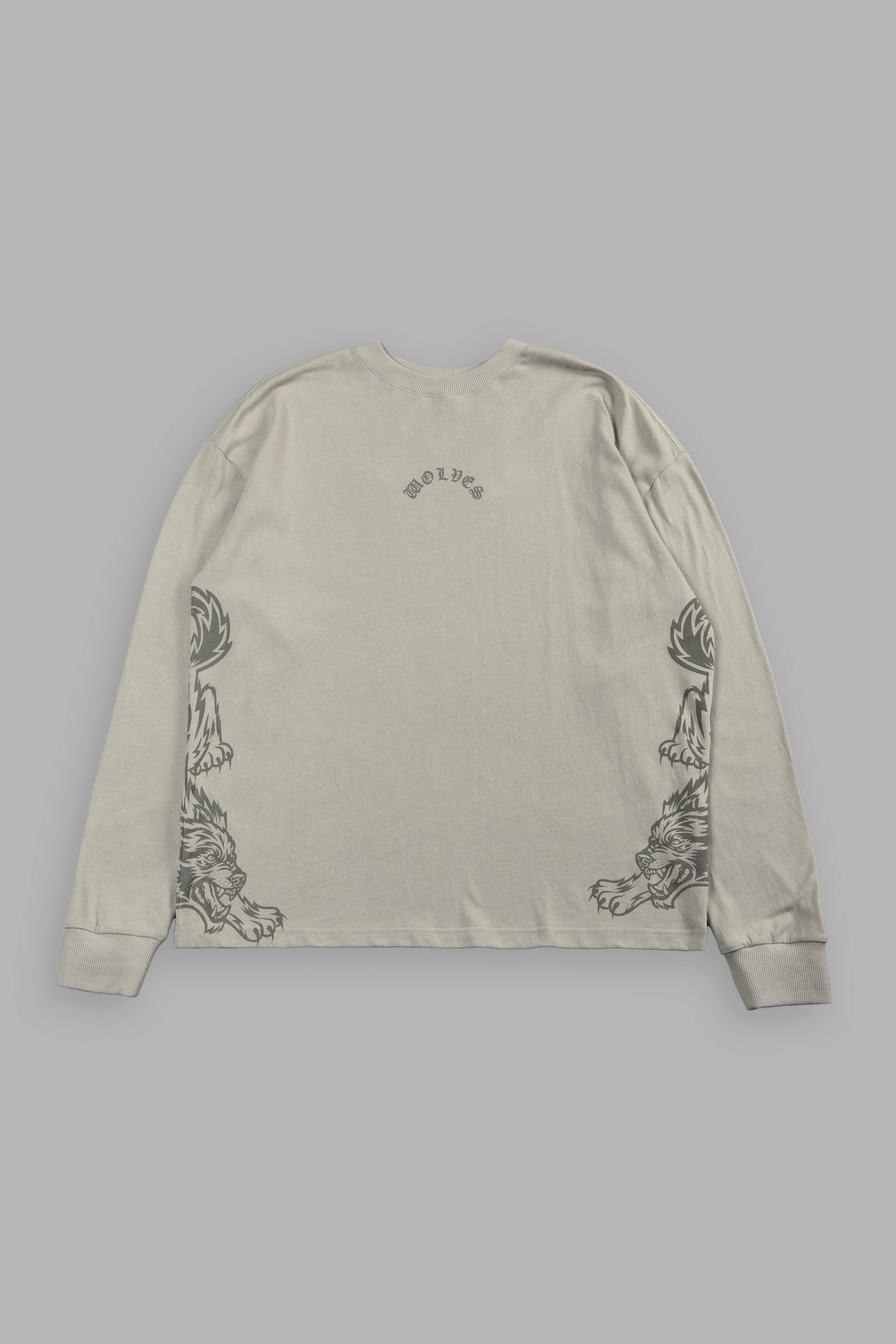 She Wolf Pack Premium Ls Tee In Cactus Gray