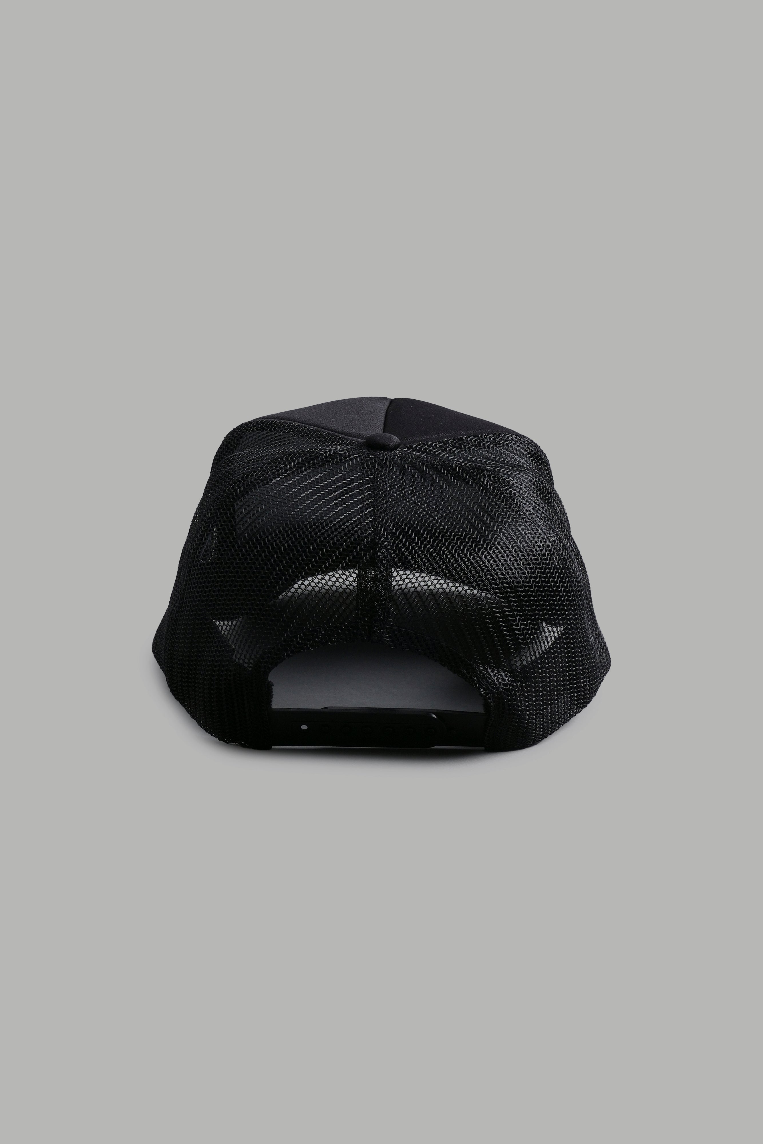 Darc Sport outlet LOYALTY (V2) TRUCKER HAT IN BLACK