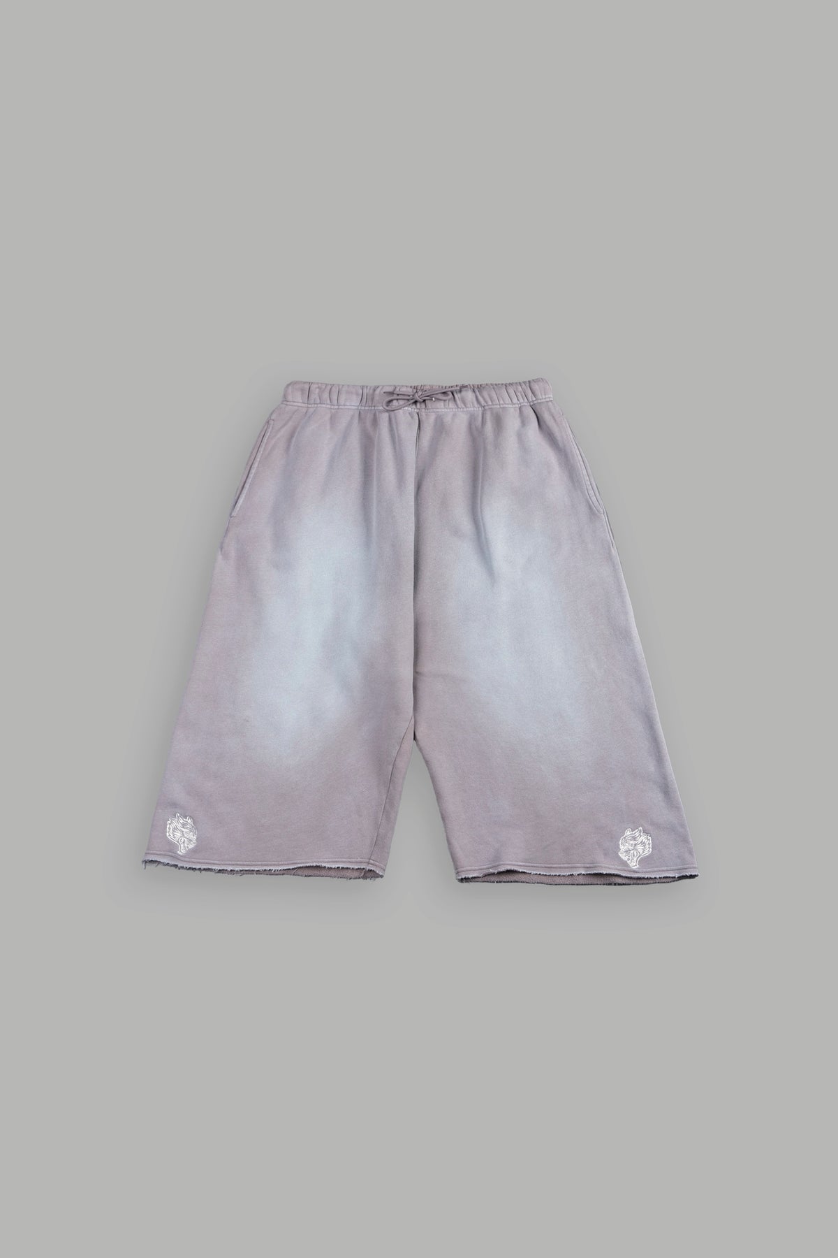Dual Wolf Capri Sweat Pants In Pale Gray Super Sun Fade