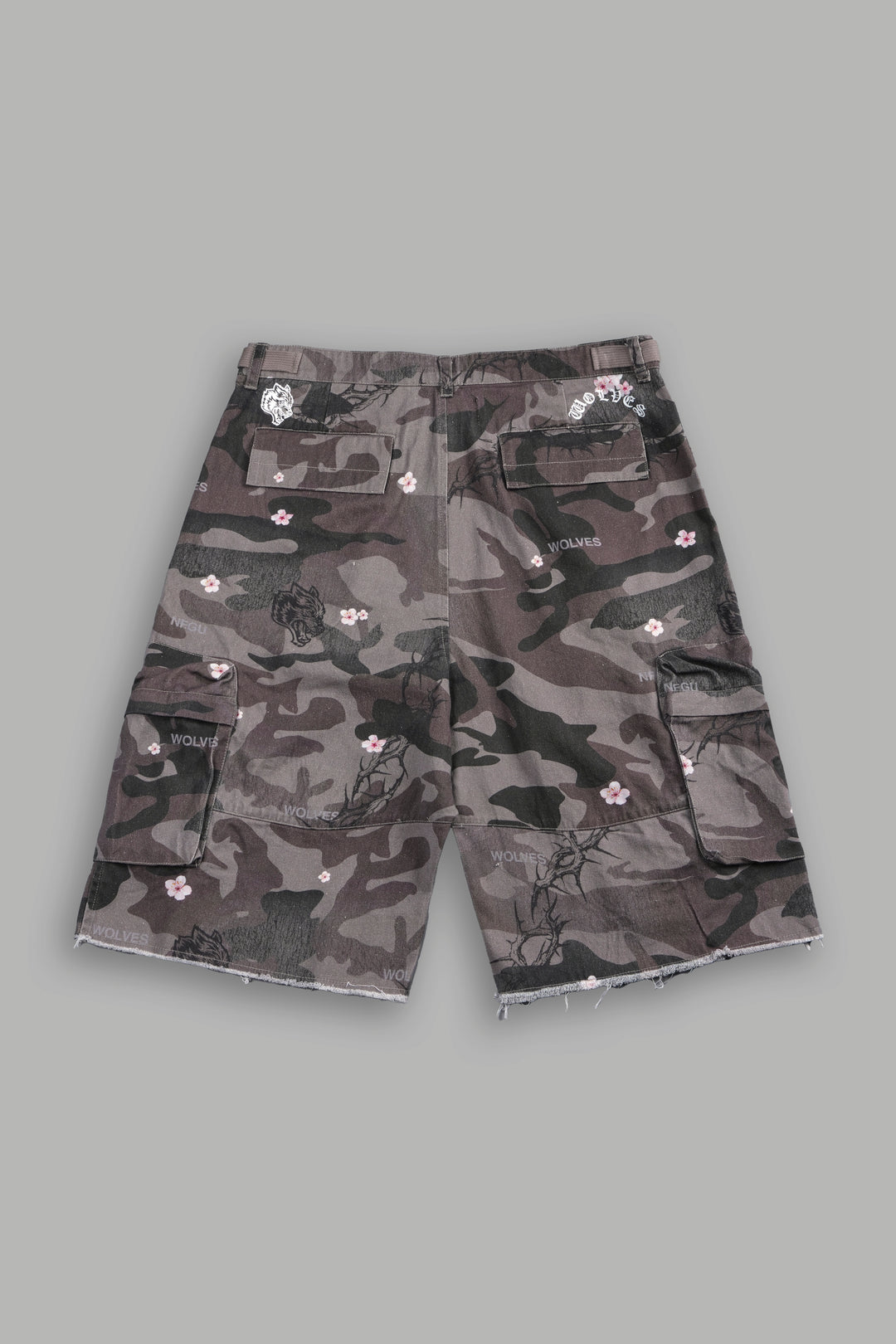 Darc Blossom Duke Cargo Shorts in Warrior In A Garden Green Camo