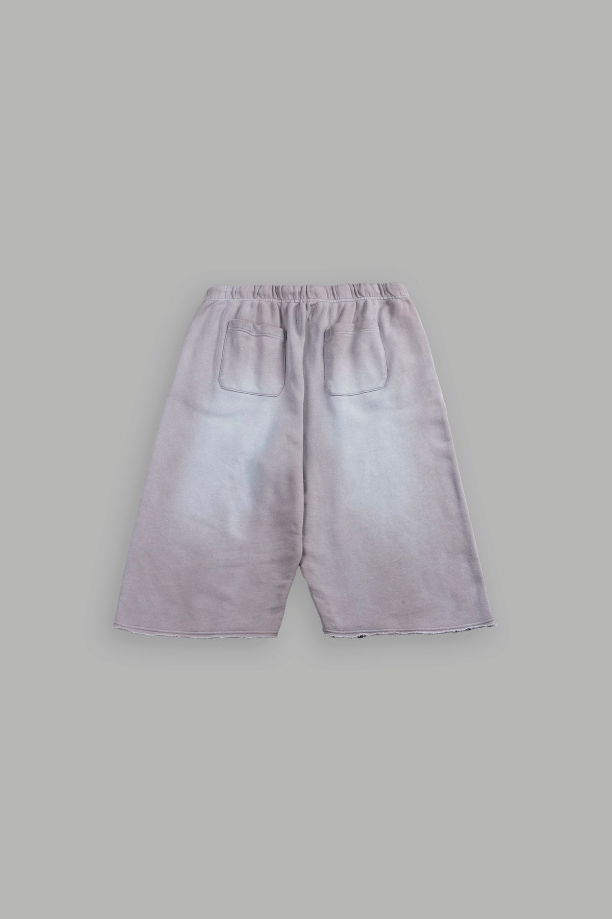 Dual Wolf Capri Sweat Pants In Pale Gray Super Sun Fade