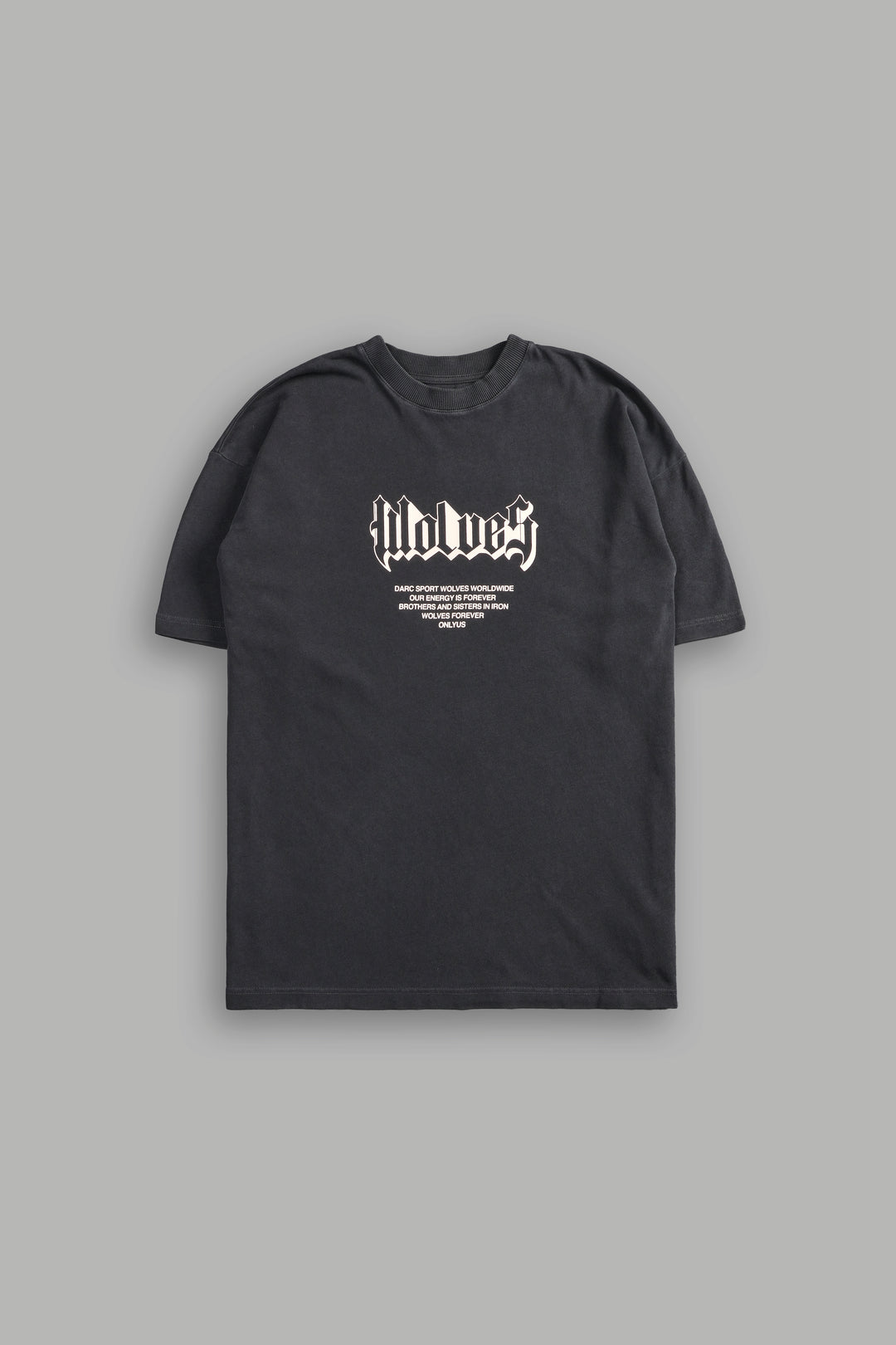 Never Back Down "Pump Cover" Tee in Wolf Gray