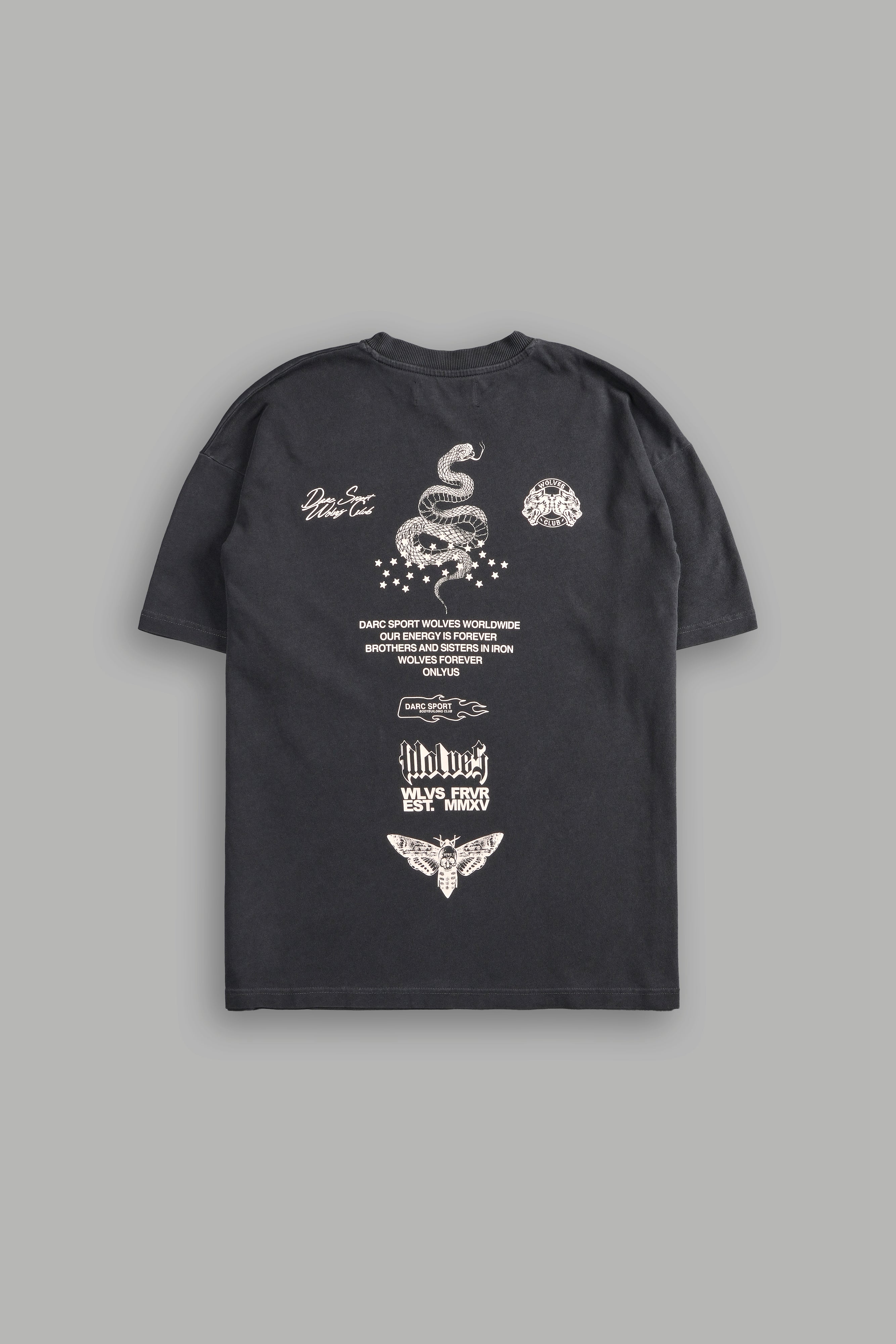Never Back Down "Pump Cover" Tee in Wolf Gray