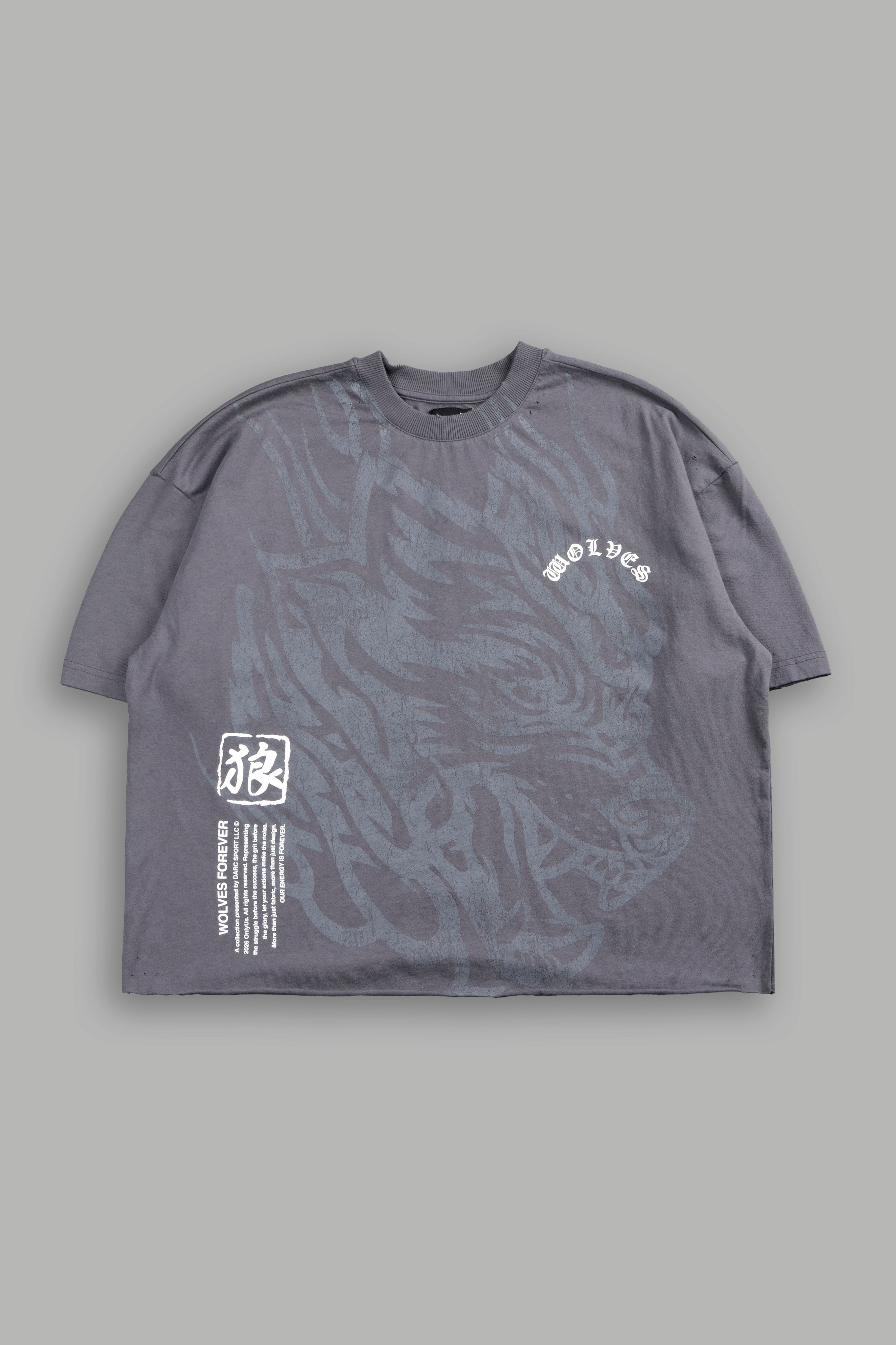 Okami Inferno Distressed Grunge Box Cut Tee V2 in Slate Gray