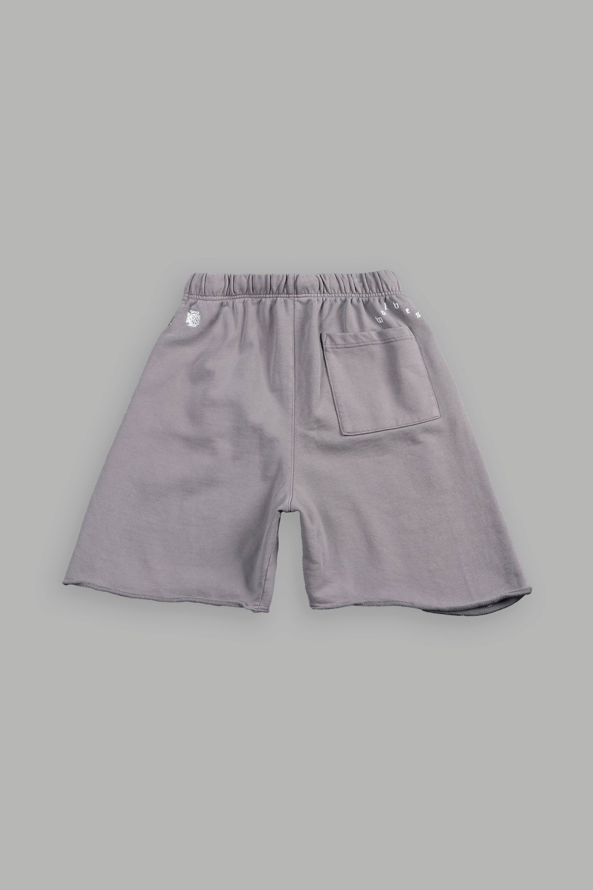 Stud Muerto Grunge Oversized Raw Hem Post Lounge Sweat Shorts In Pale Gray