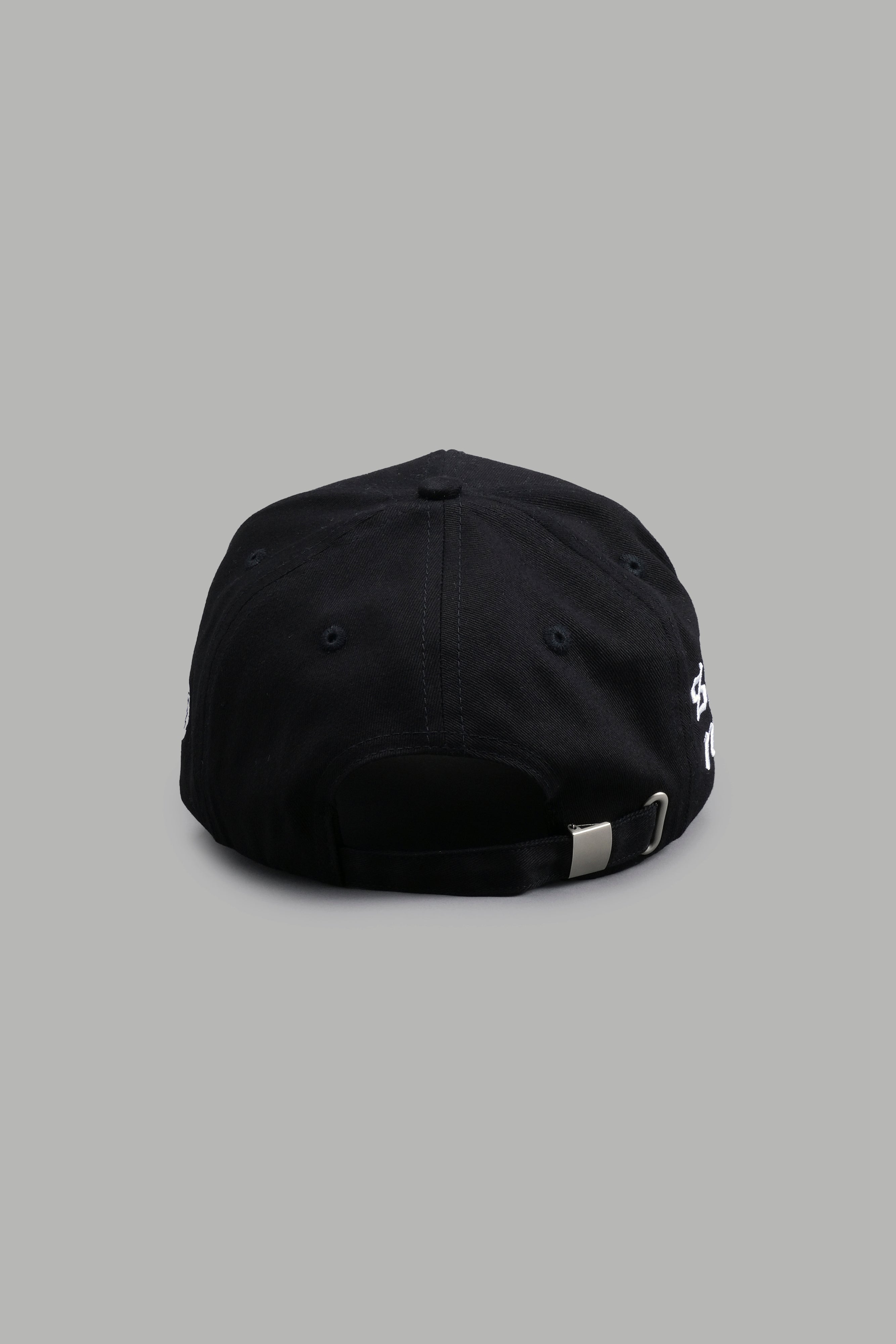 Glory 5 Panel Hat in Black