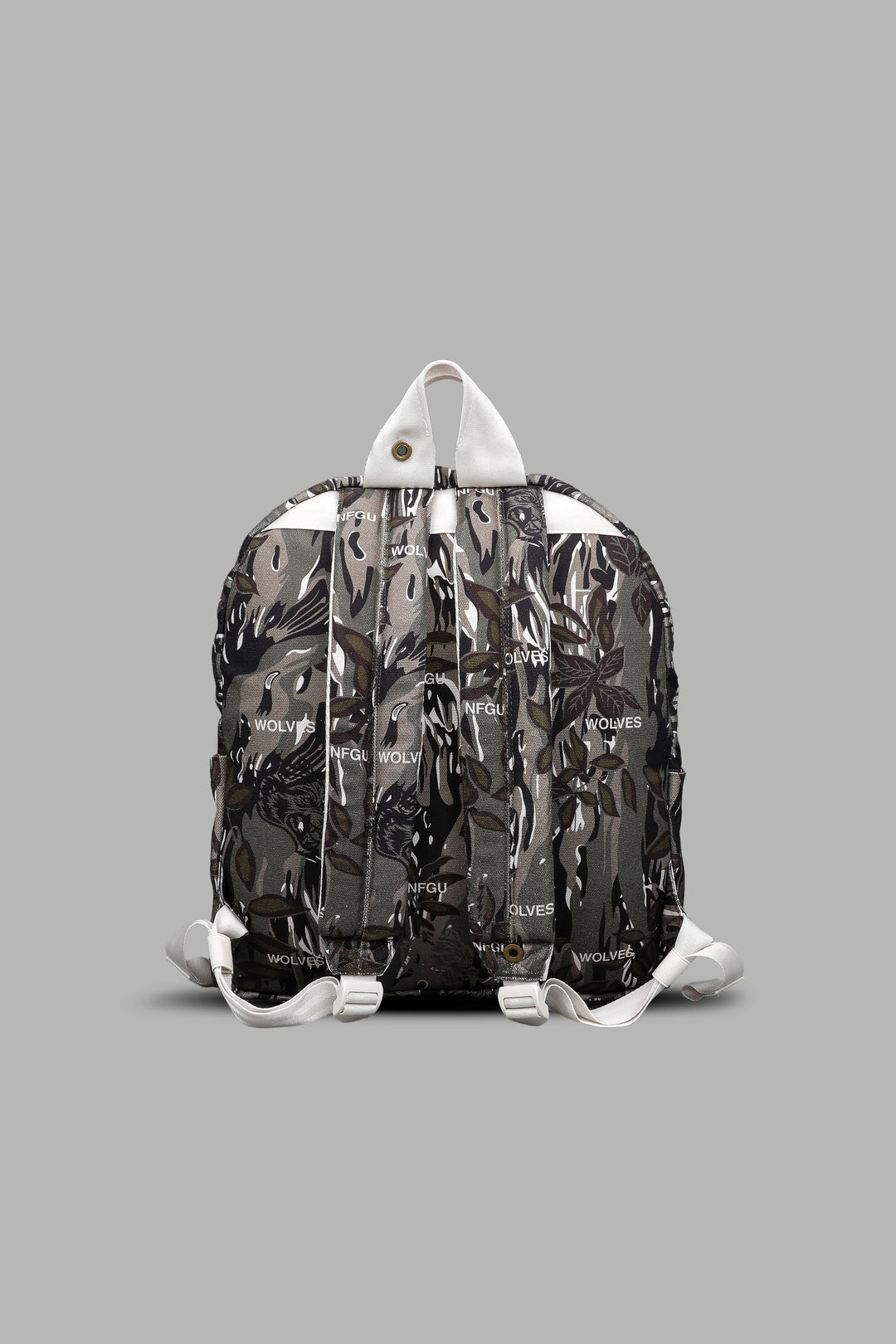 Wolves Everyday Backpack in Darc Coffee Norse Camo