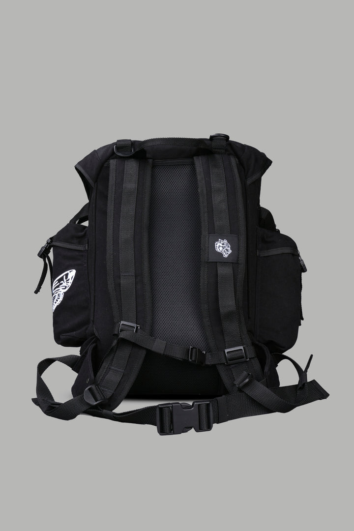 Wolves Hesh Traveler Backpack in Black