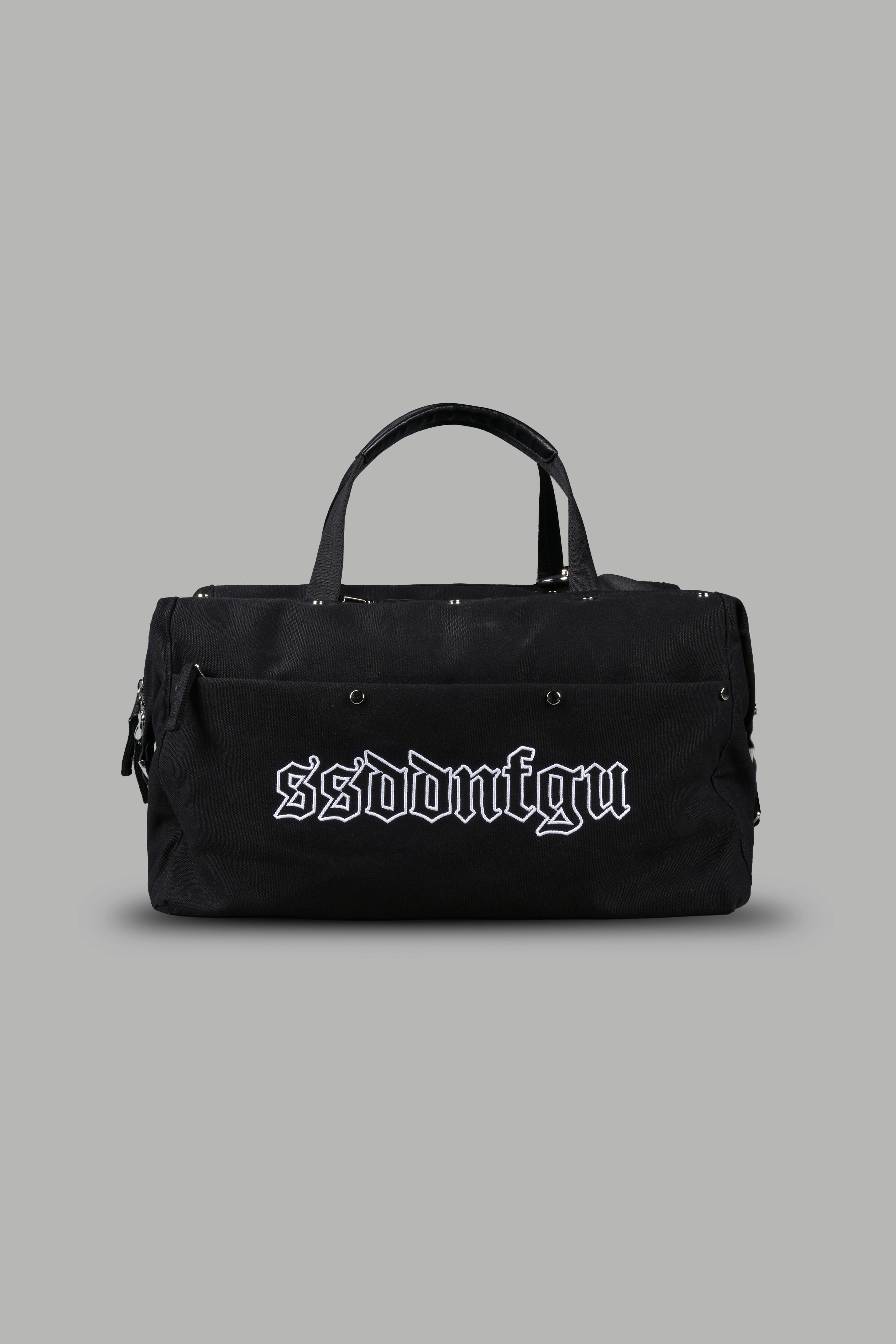 Our Mantra Weekender Bag in Black – DarcSport