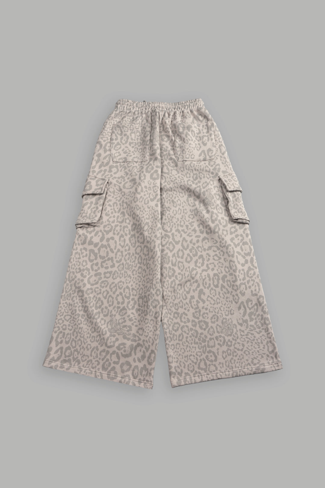 Dual Mia Cargo Sweat Pants in Clay Leopard