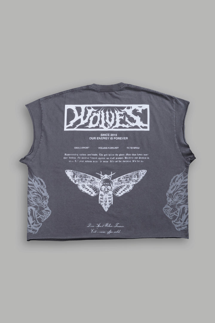 Death's-Head Grunge Cut-Off Mid Length Raw Hem Tee in Slate Gray