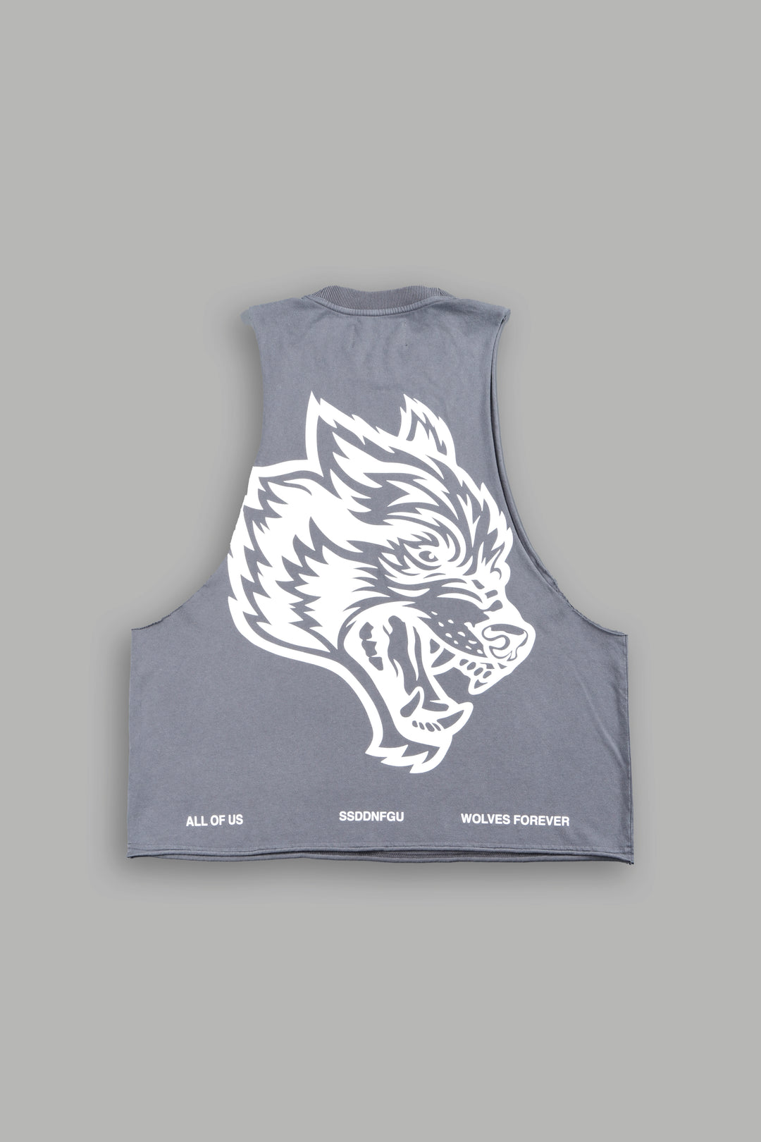 Big Wolf Head Grunge Raw Hem Box Cut Tommy Muscle Tee In Slate Gray