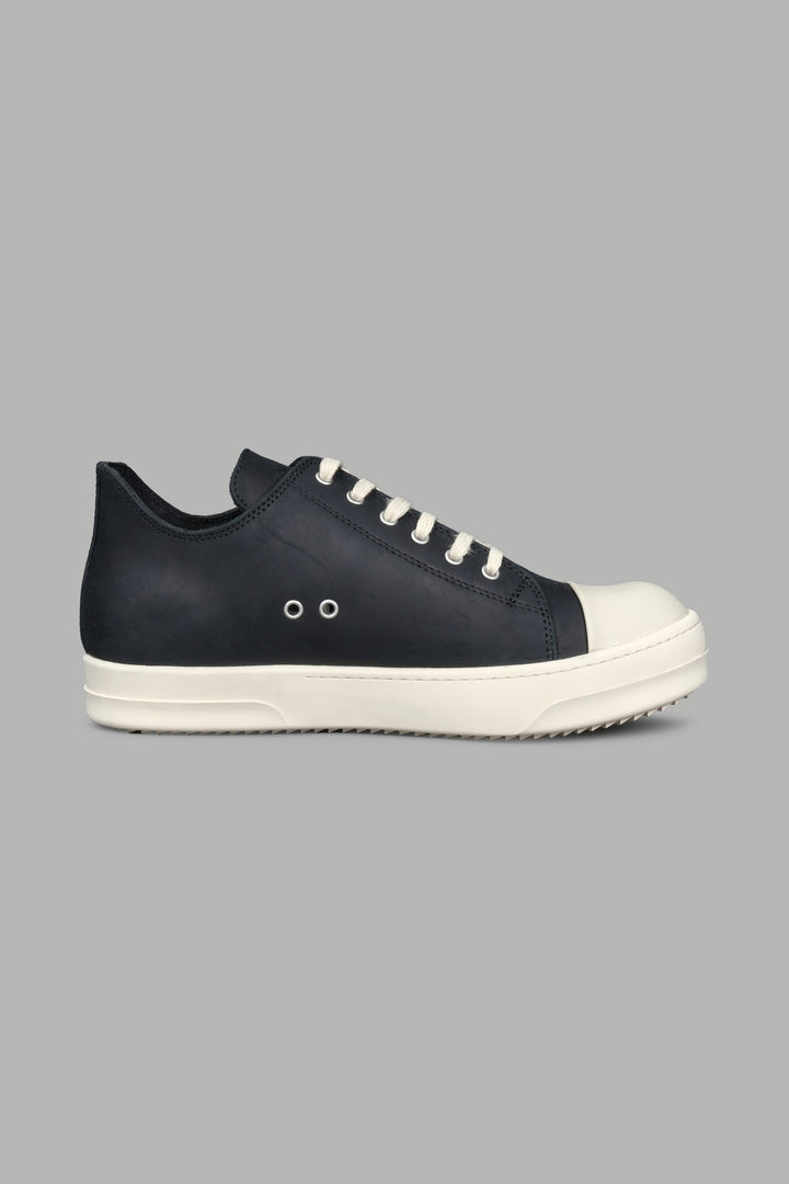Venice Low Top Shoe in Black/Cream