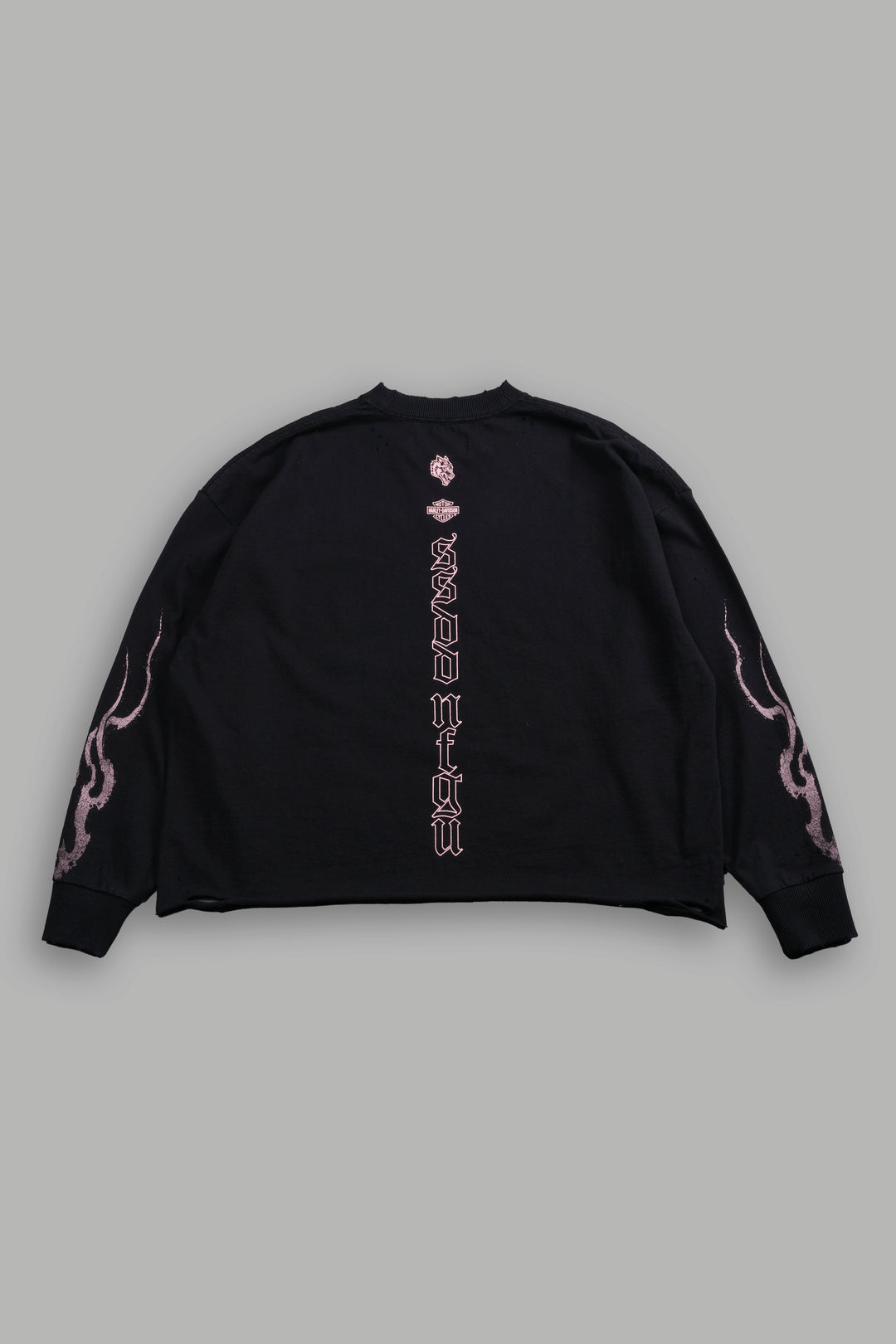 H-D Moth Inferno Distressed Grunge Box Cut Ls Tee in Black