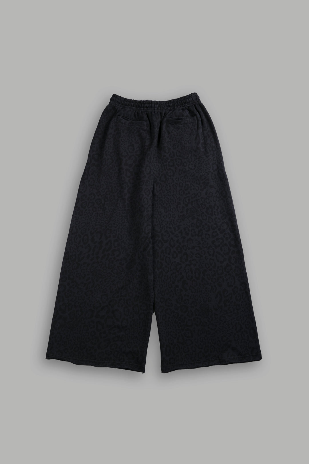 Always Oversized Omen Sweat Pants in Charcoal Leopard