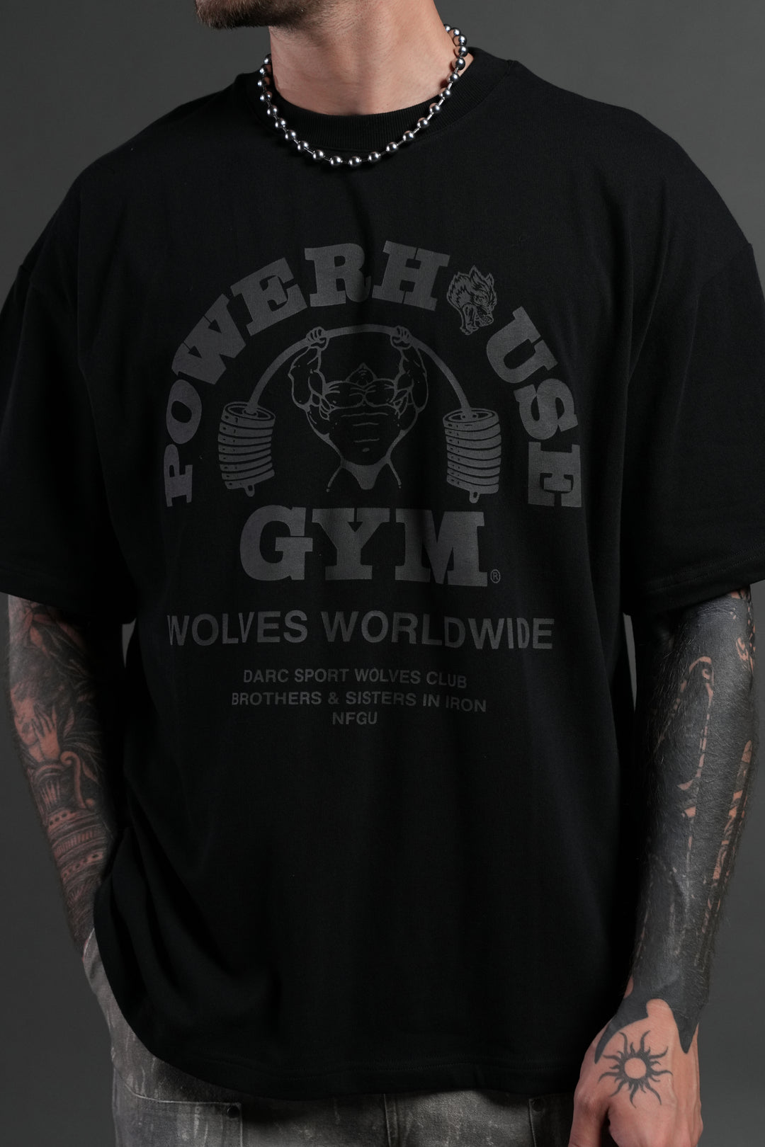 Powerhouse of the Wolves Premium Oversized Tee in Black