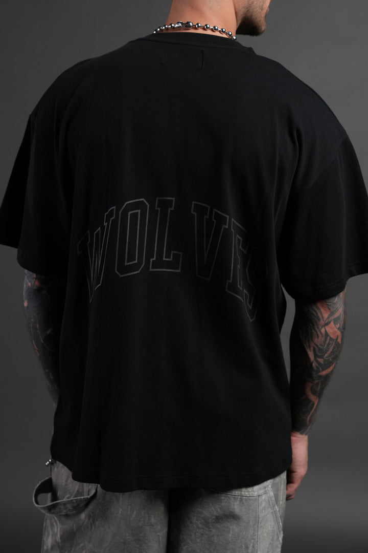 Powerhouse of the Wolves Premium Oversized Tee in Black