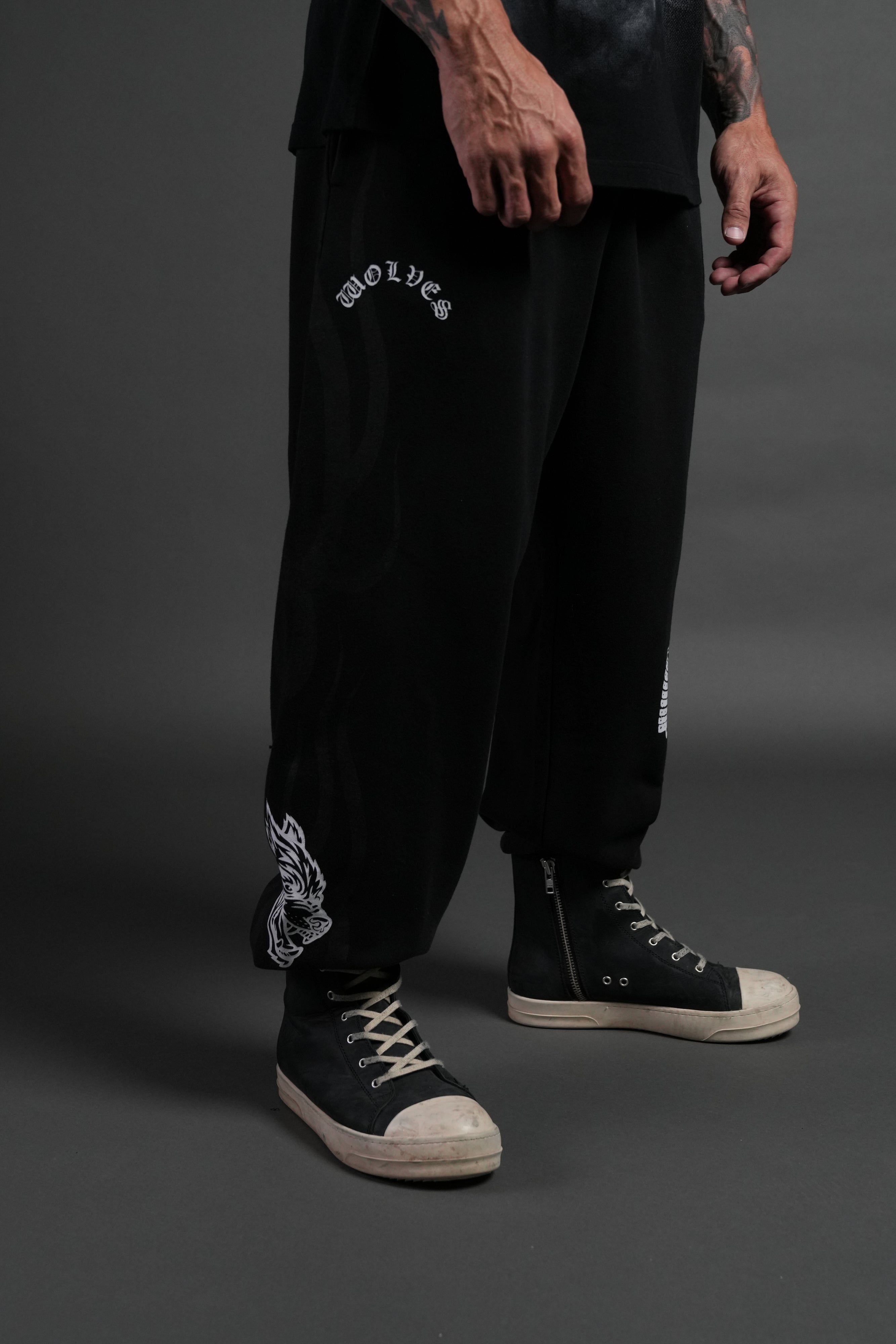 Powerhouse of the Cherub Unisex Lightweight Lounger Sweat Pants in Black Drift Wash