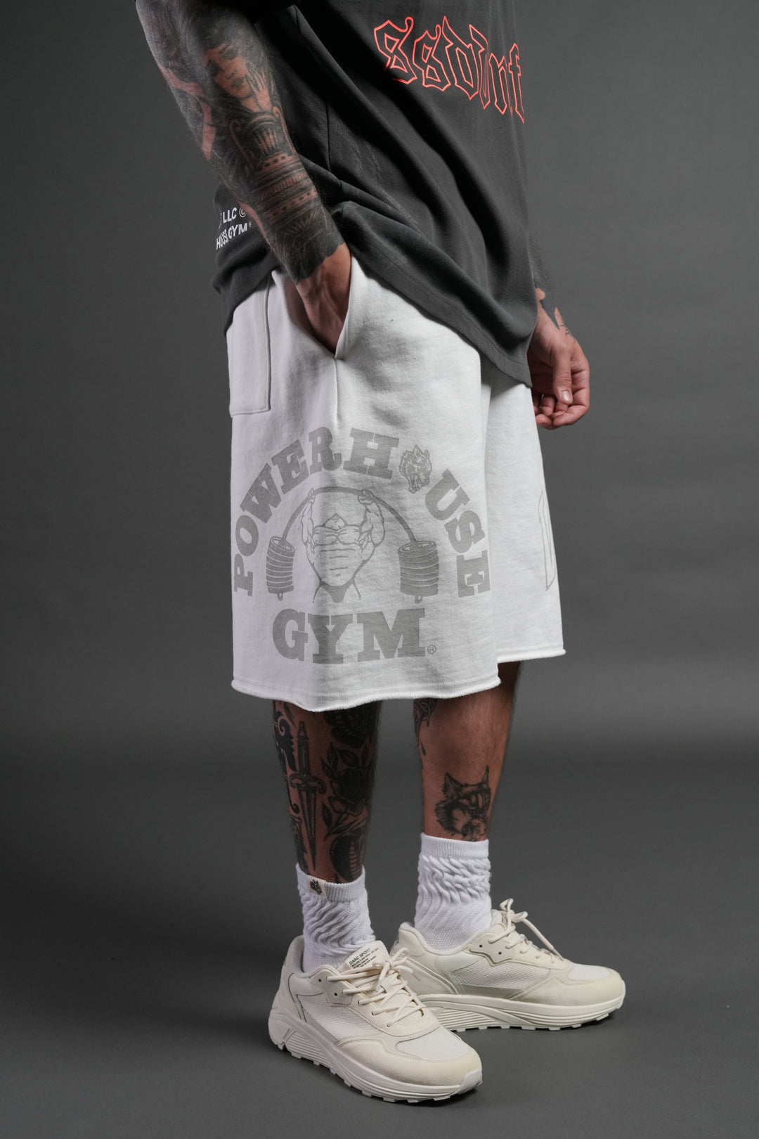 Powerhouse of the Wolves Grunge Brock Sweat Shorts in Cream