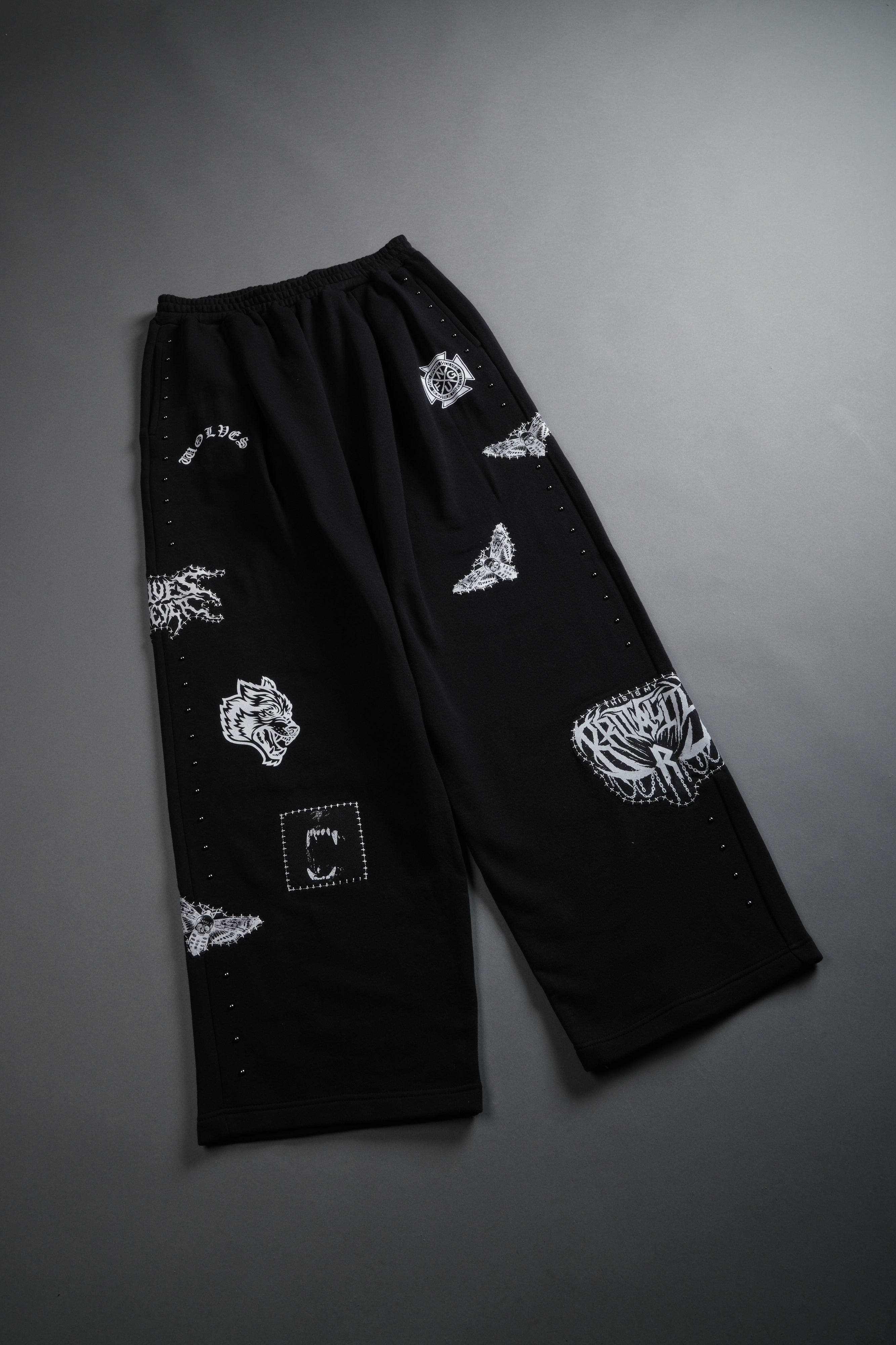 Give it Your All "Yara" Pleated Sweat Pants in Black
