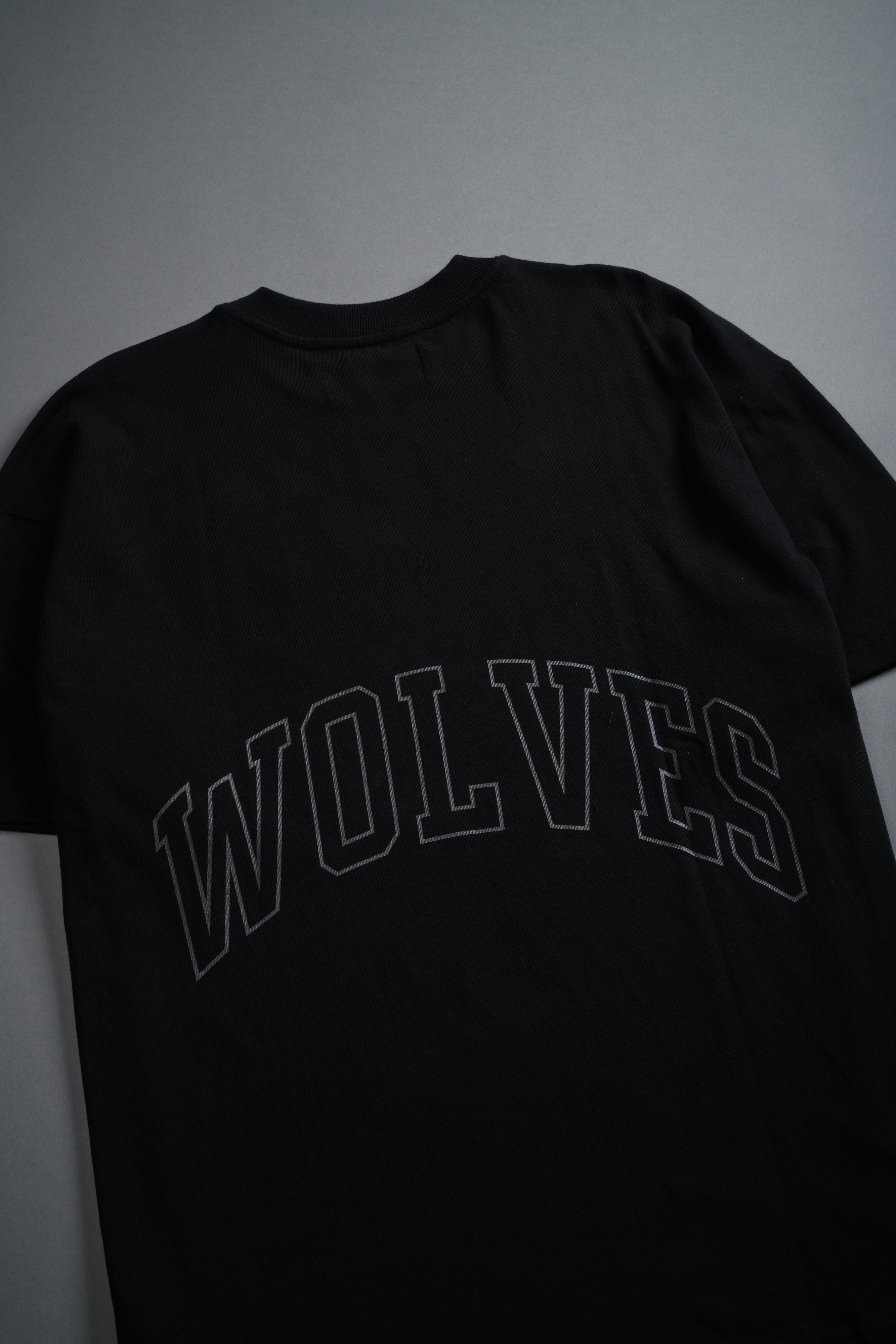 Powerhouse of the Wolves Premium Oversized Tee in Black