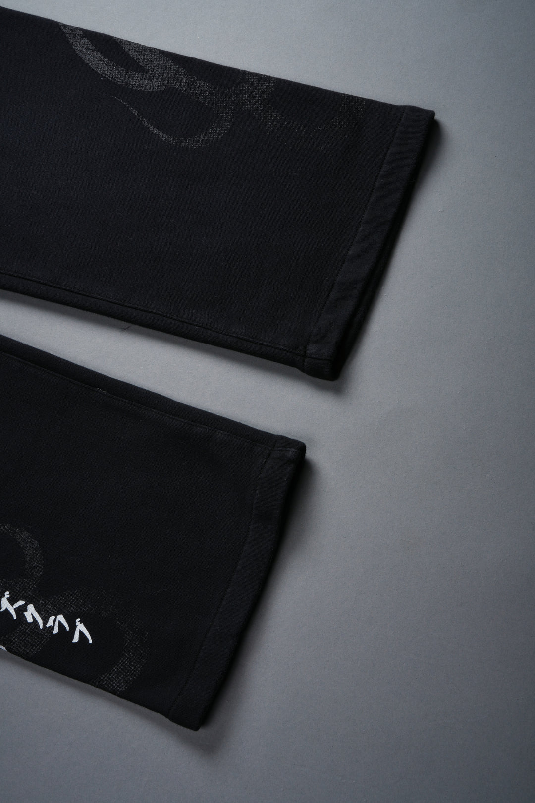 Warrior's Inferno Bigelow Sweat Pants in Black Sun Fade