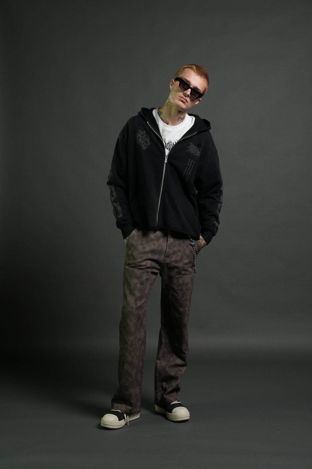 Blood Moon Distressed Grunge Mid Length Raw Hem Zip Hoodie in Black Sun Fade