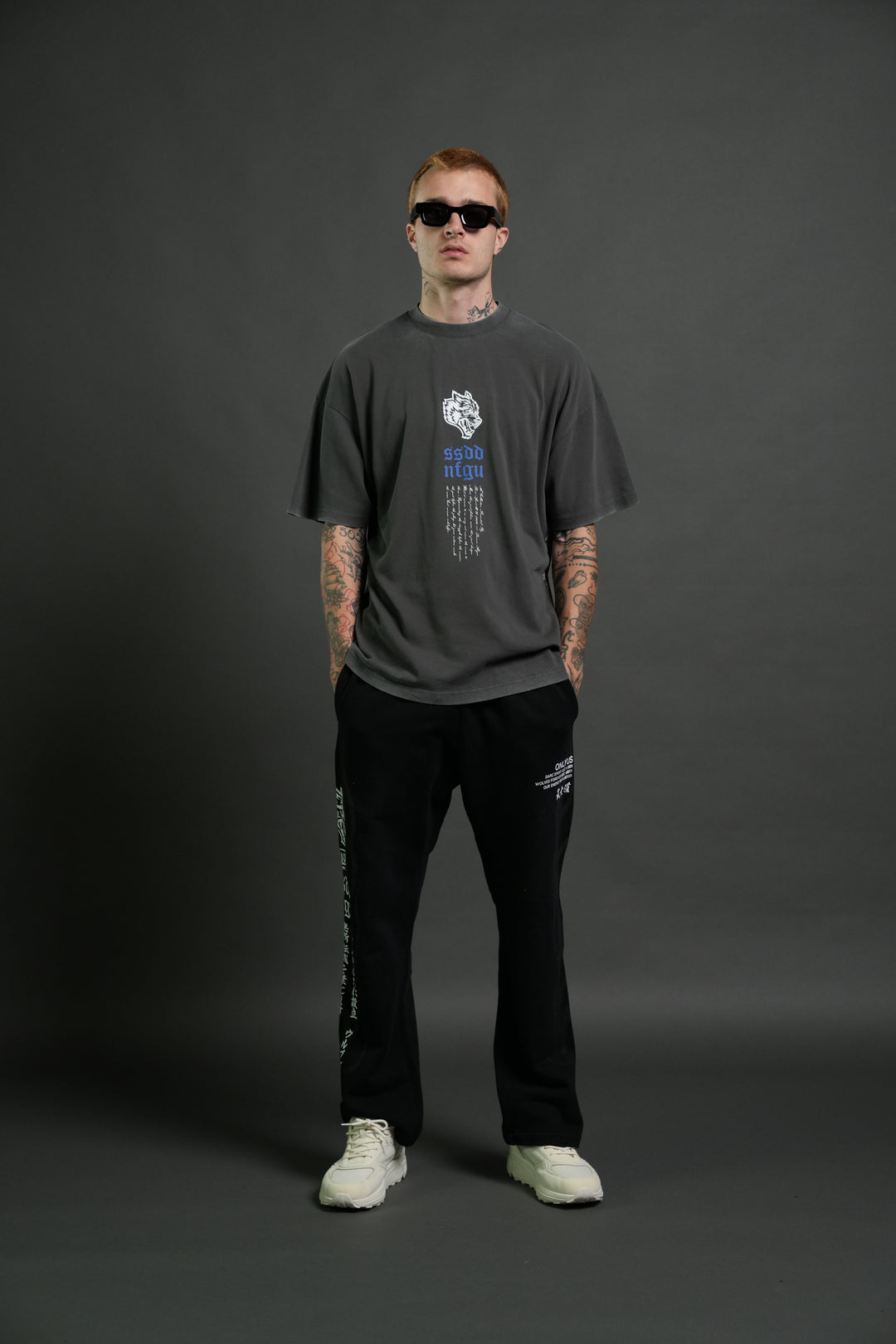 Relentless Premium Oversized Tee in Wolf Gray