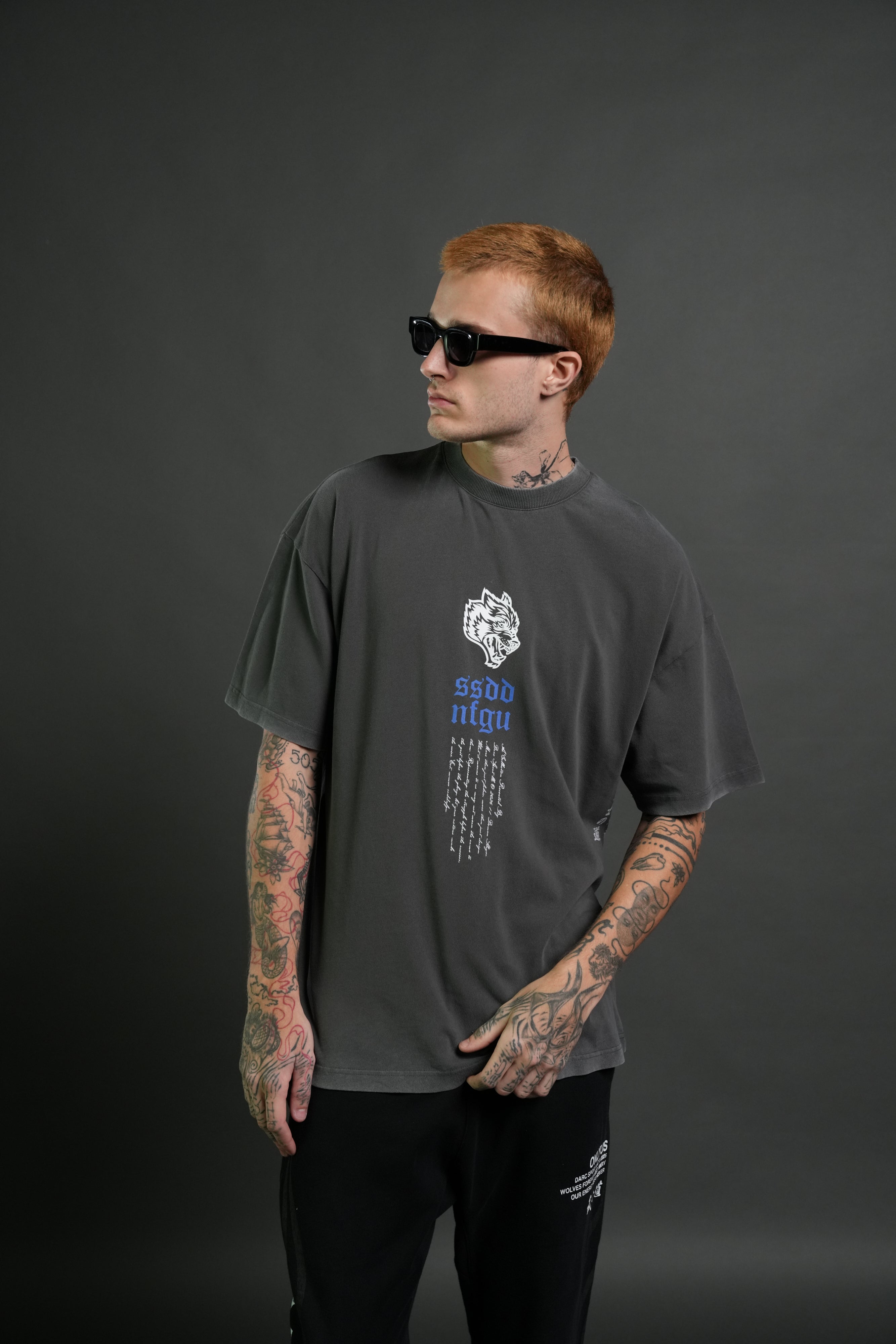 Relentless Premium Oversized Tee in Wolf Gray