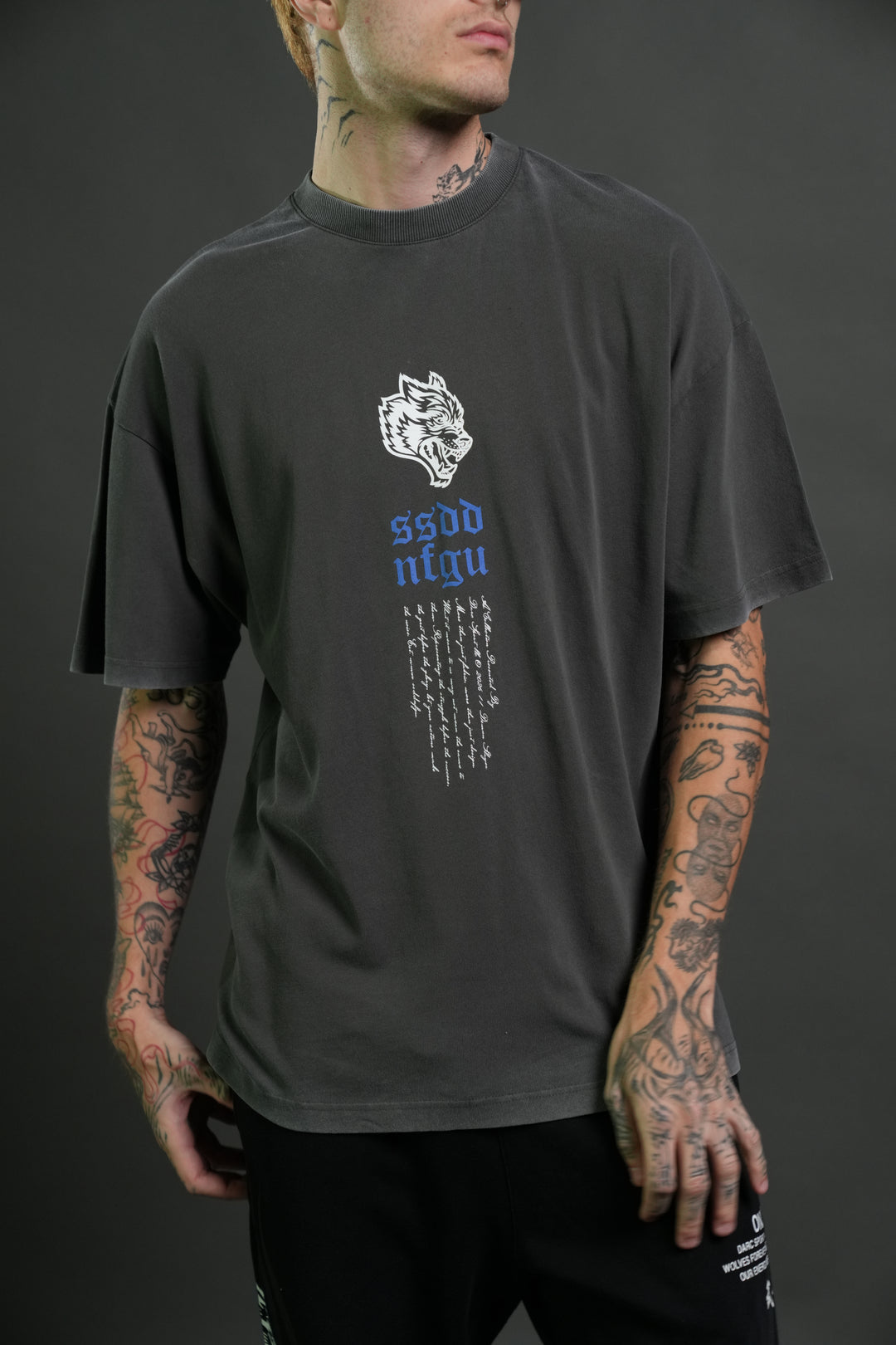 Relentless Premium Oversized Tee in Wolf Gray