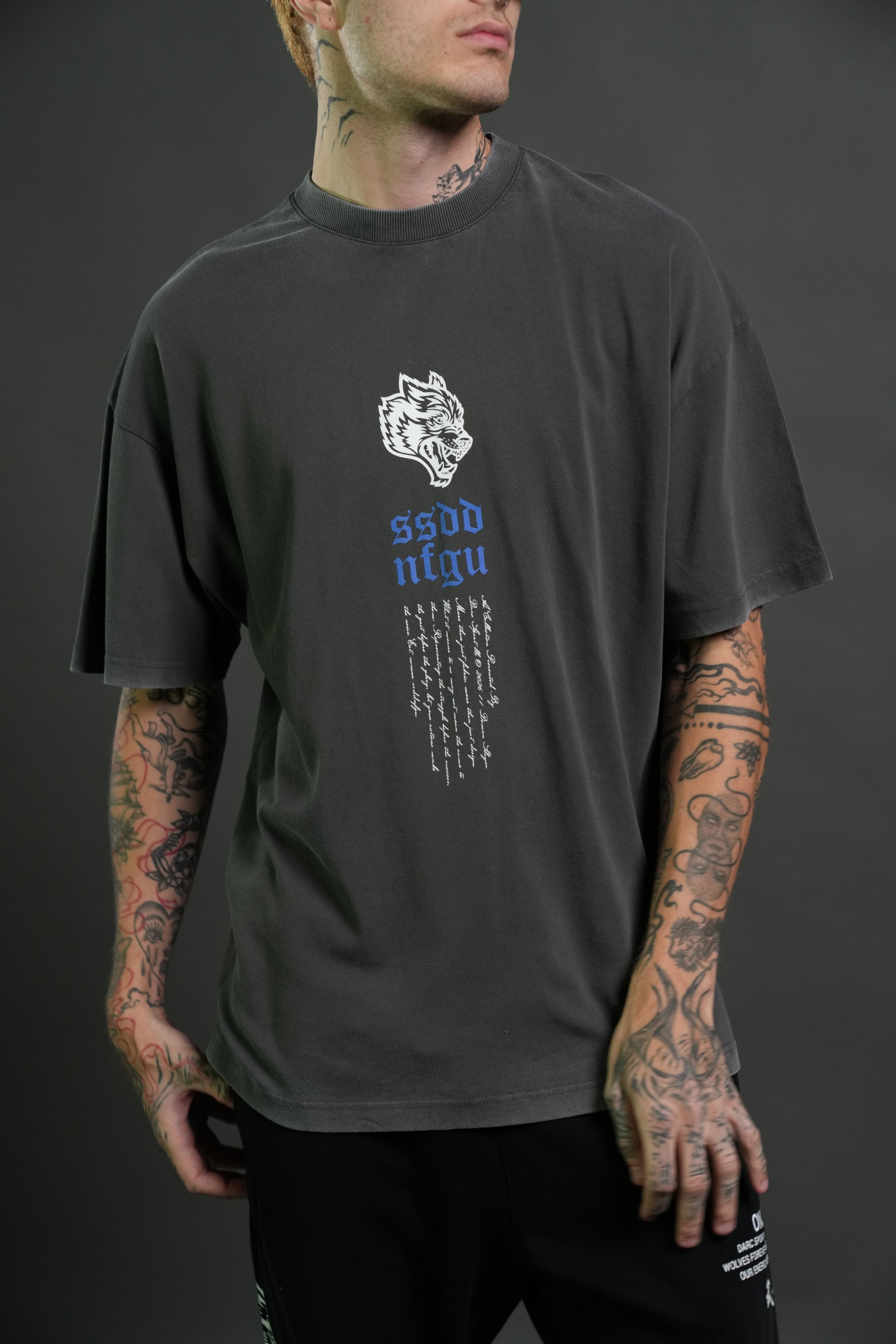 Relentless Premium Oversized Tee in Wolf Gray