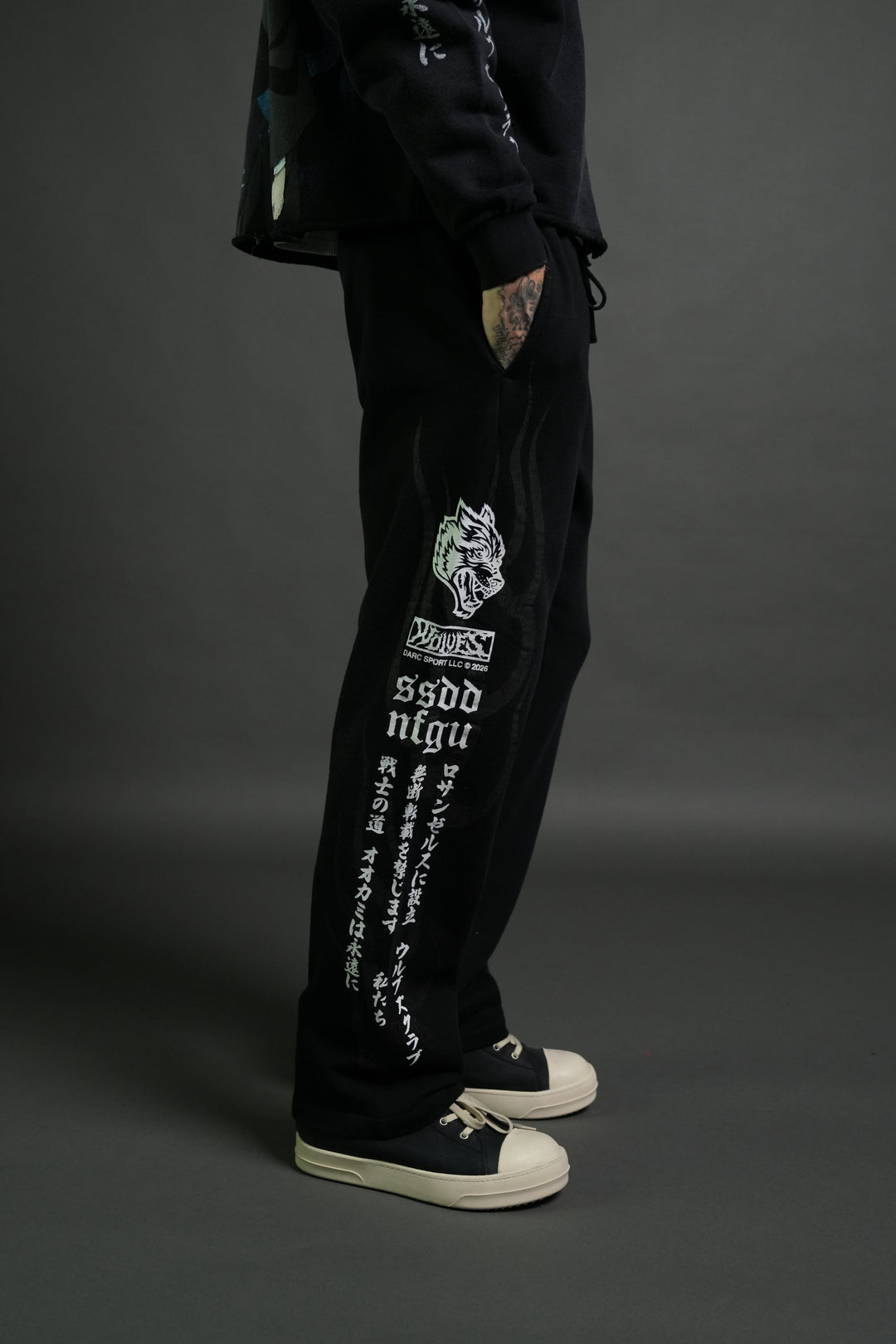 Warrior's Inferno Bigelow Sweat Pants in Black Sun Fade