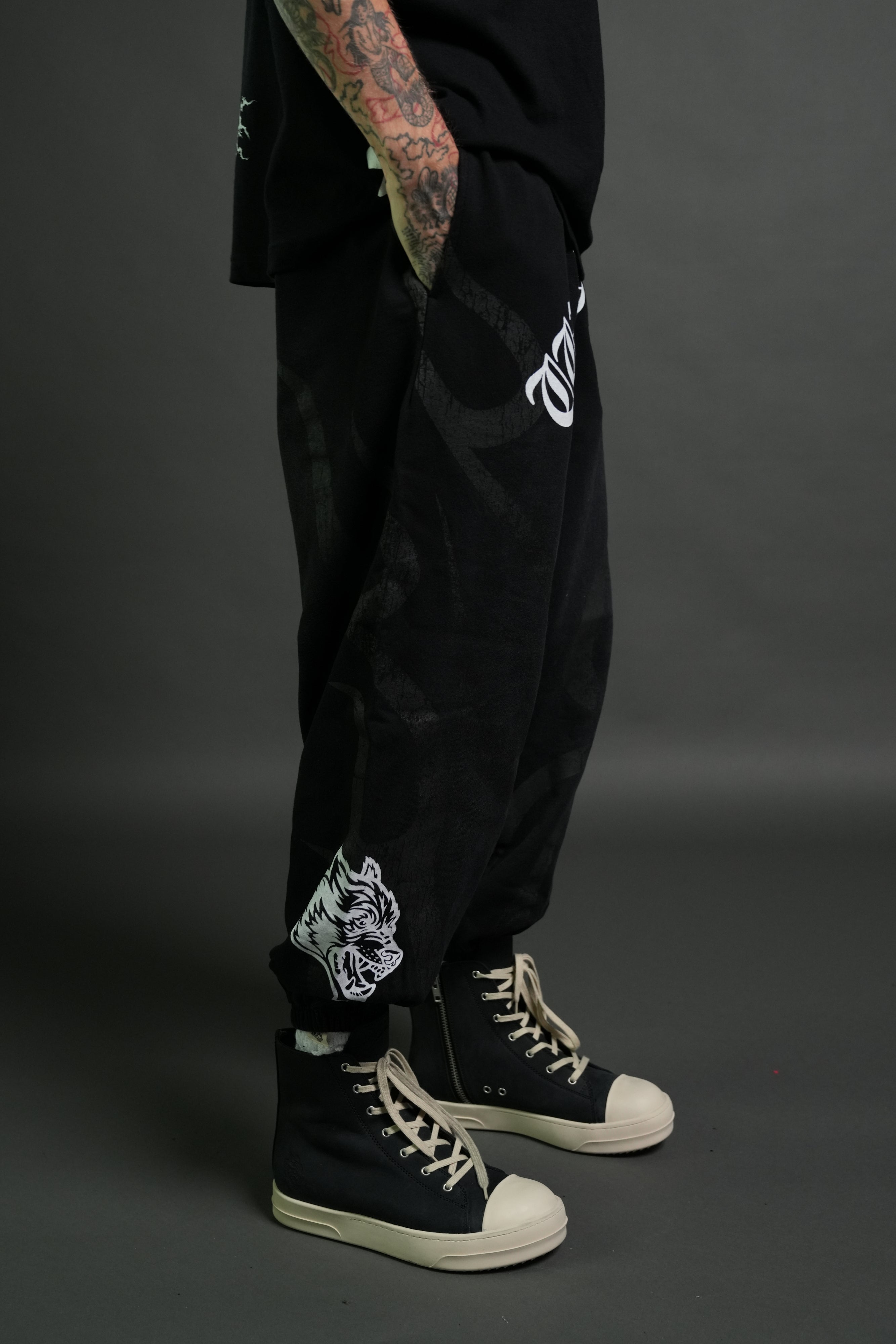 Chopper Inferno Lounger Sweat Pants in Black Sun Fade