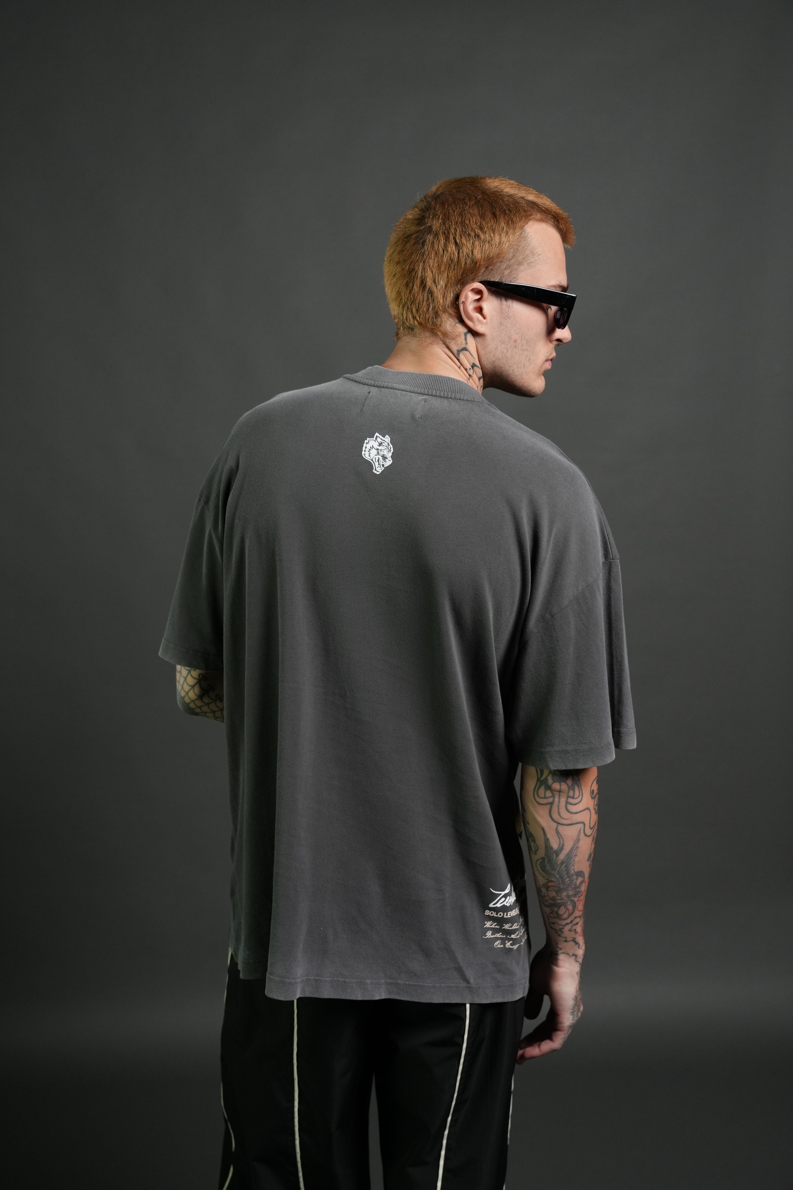 Igris Ascends Premium Oversized Tee in Wolf Gray
