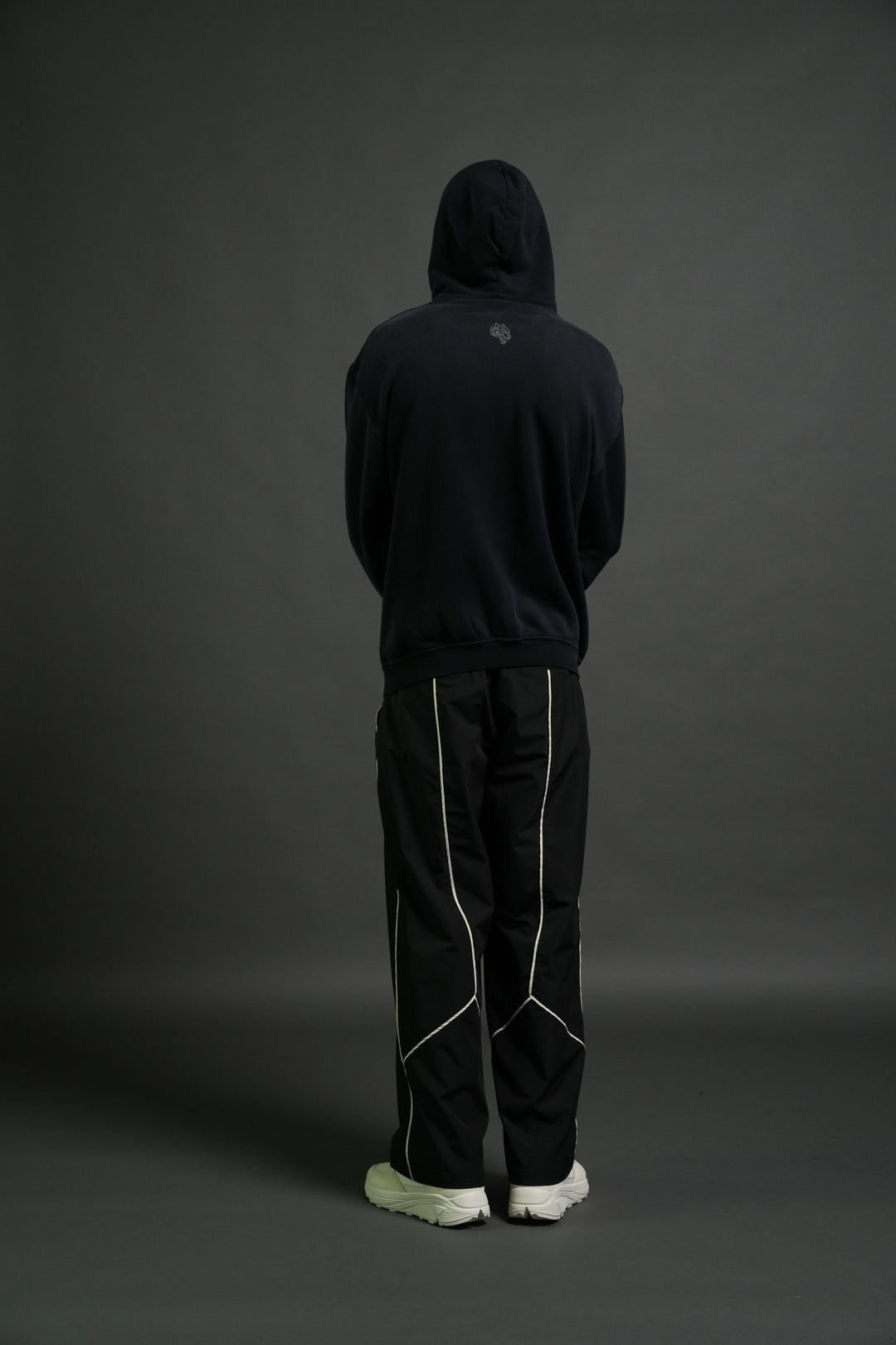 Darc Tusk "Pierce" Hoodie in Black Sun Fade