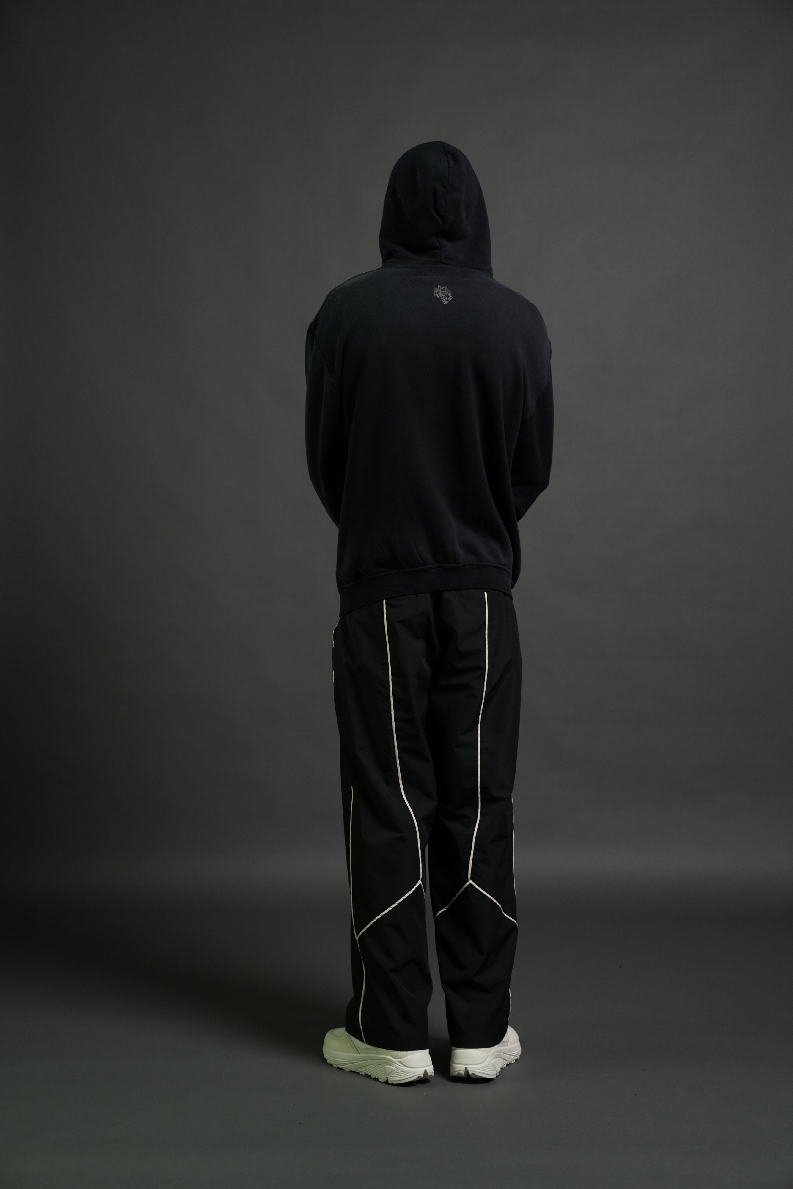 Darc Tusk "Pierce" Hoodie in Black Sun Fade
