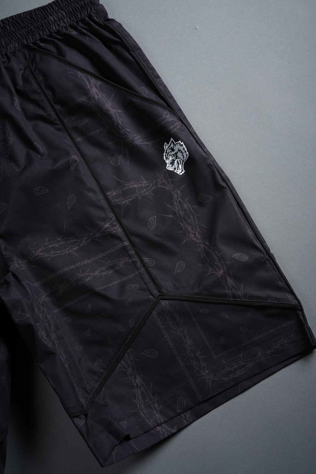 Dual Mens Quinn Track Shorts in Black Thorn Paisley