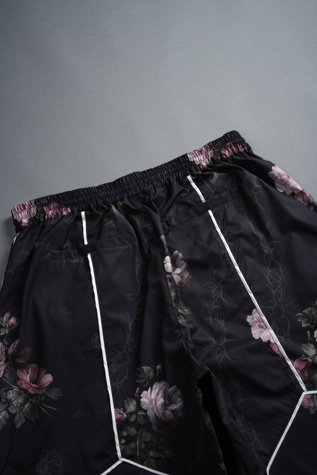 Dual Mens Quinn Track Shorts in Black Rose Thorn