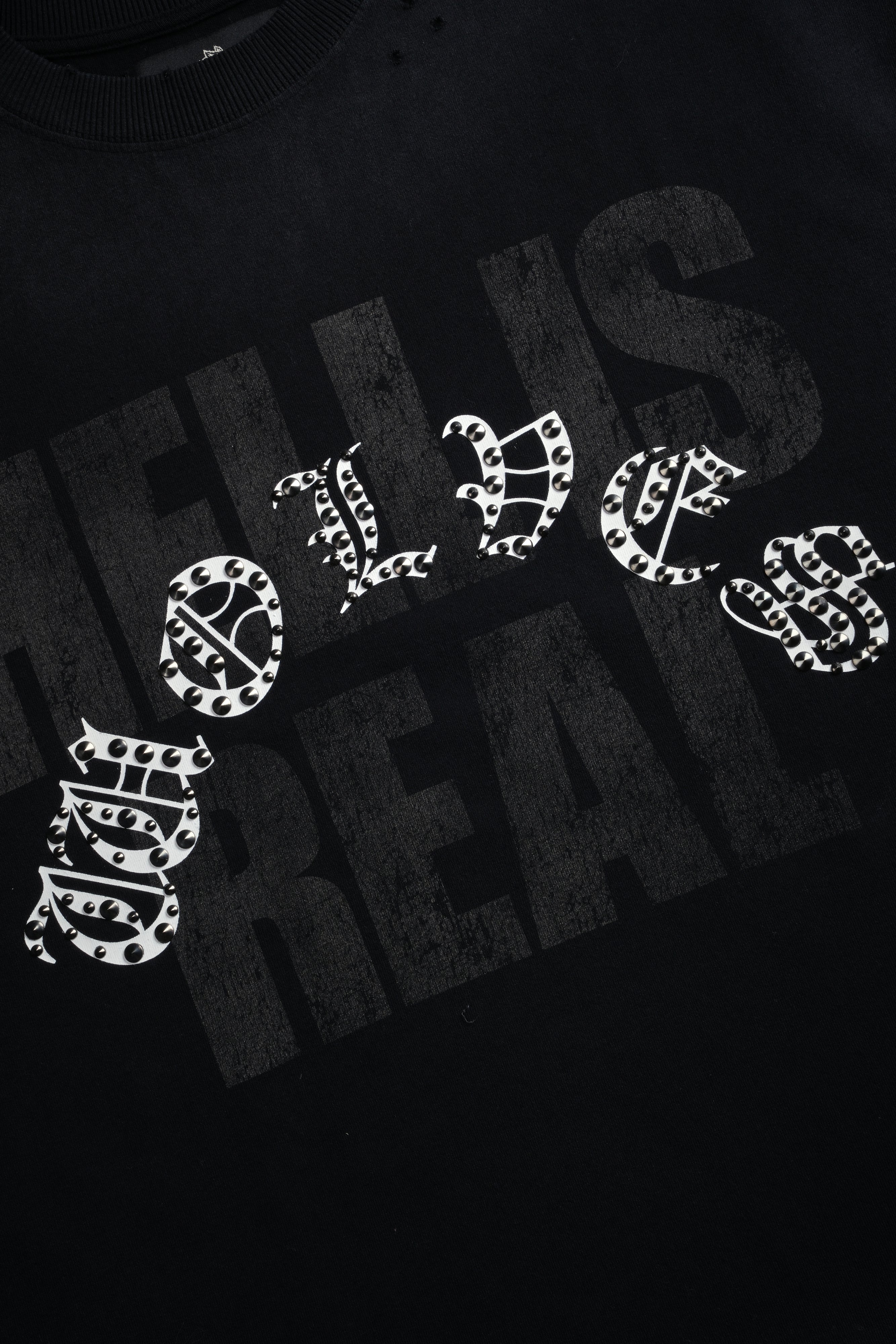 Hell is Real Distressed Grunge Mid-Length Raw Hem Muscle Tee in Black Drift Wash