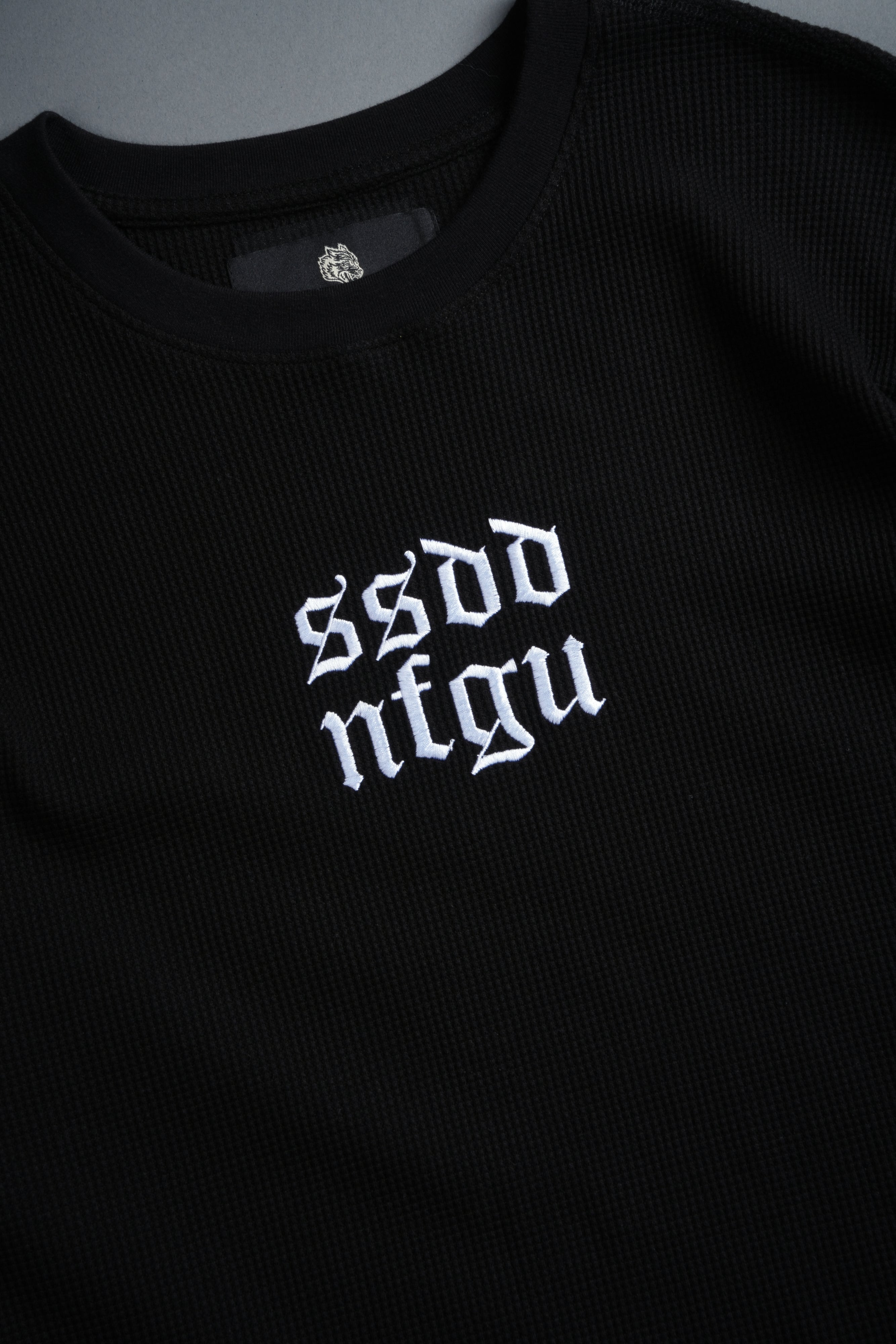 SSDDNFGU Thorns Lightweight Thermal in Black